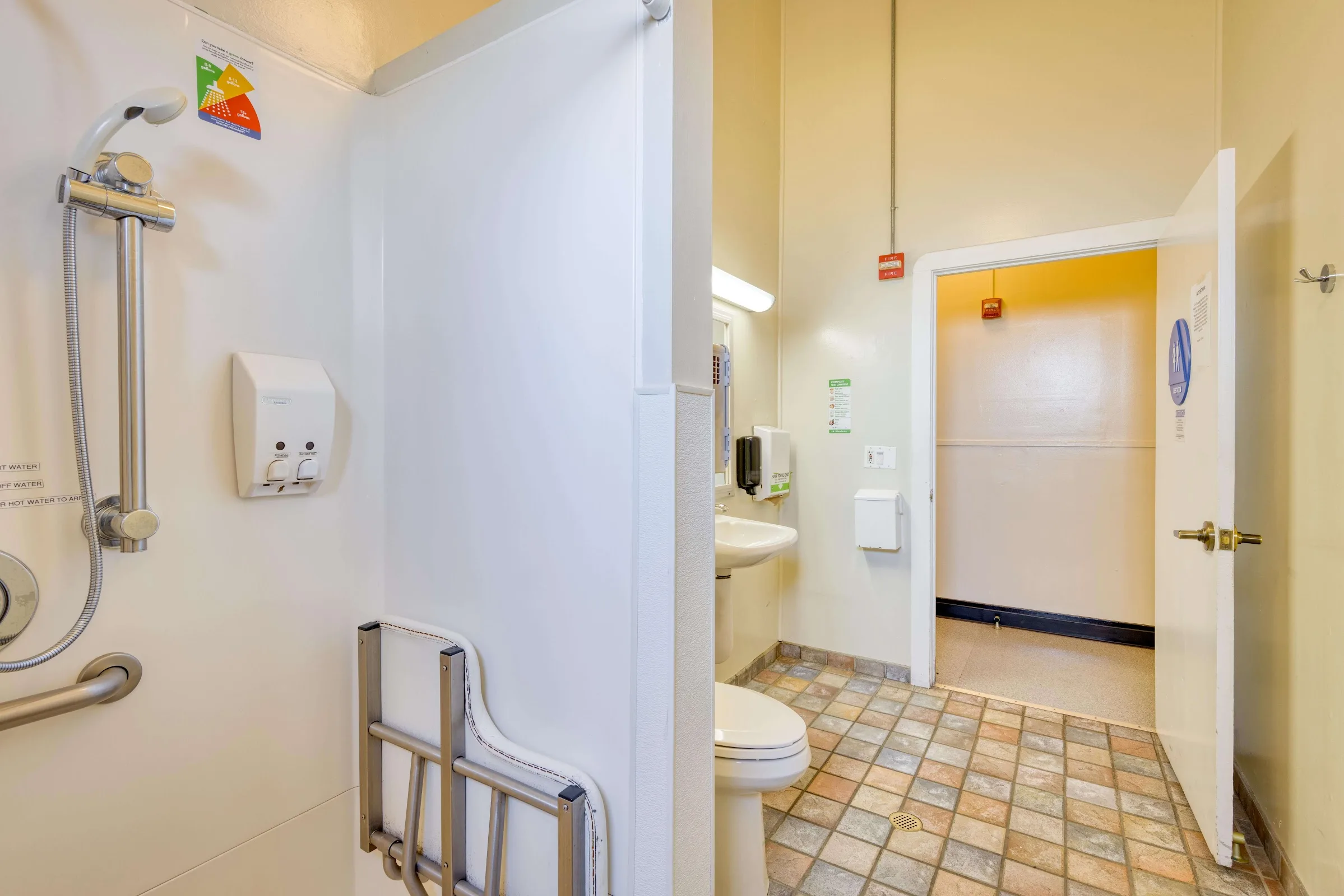 HI San Francisco Fisherman's Wharf Hostel gallery image