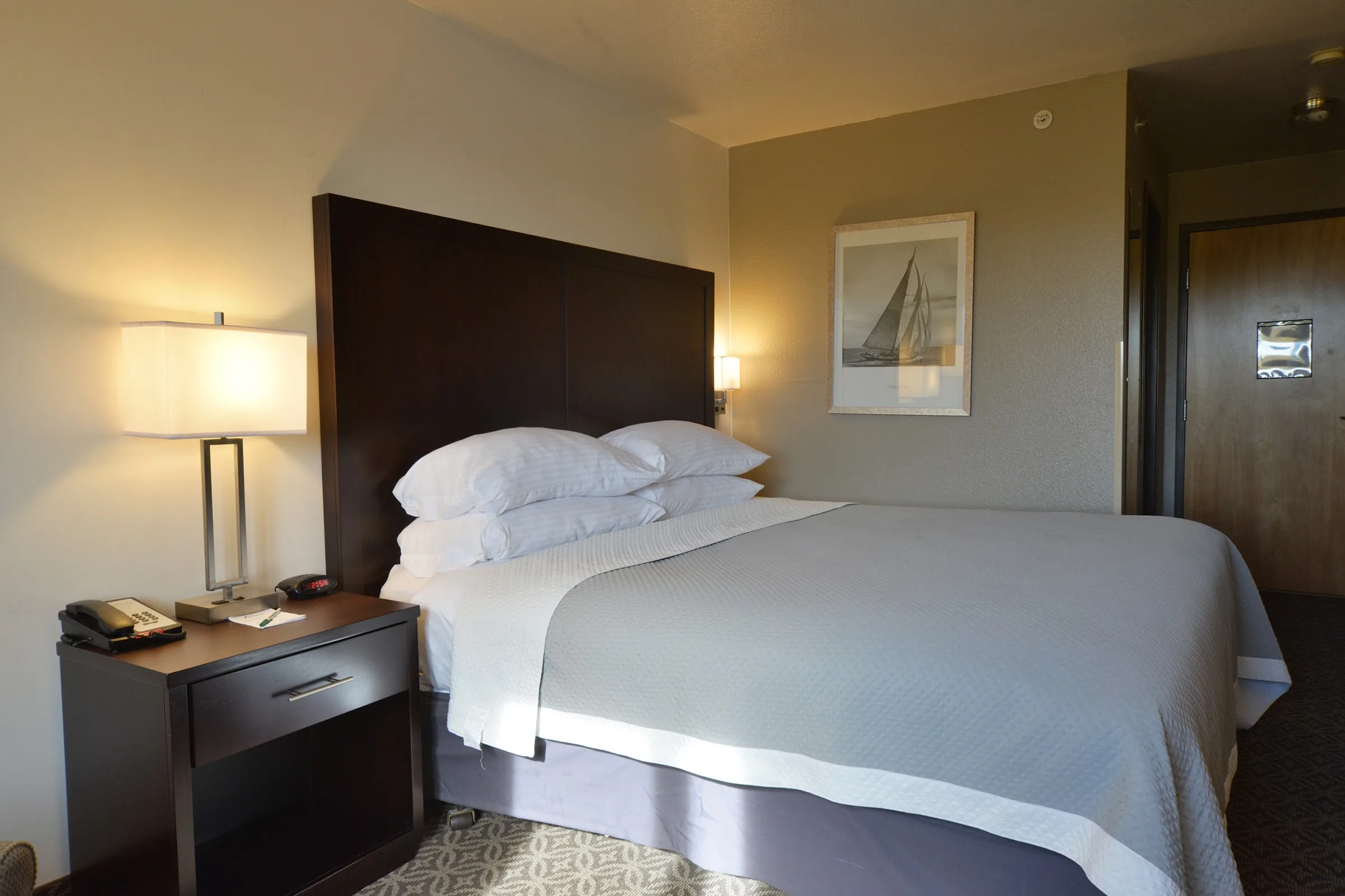 Hilltop Inn by Riversage gallery image