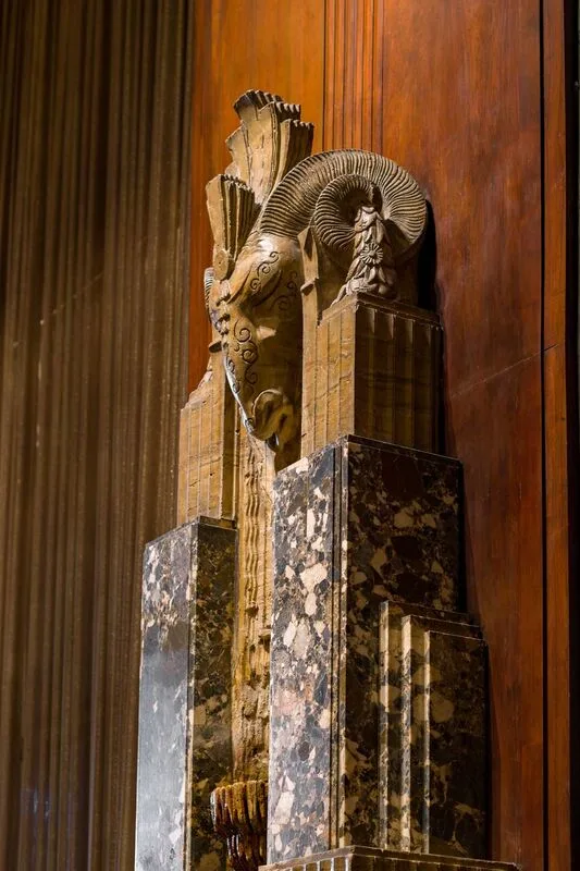 Hilton Cincinnati Netherland Plaza