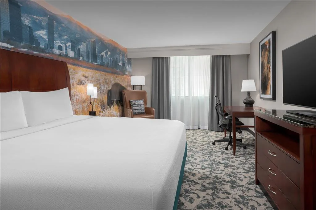 Hilton Garden Inn Denver Downtown gallery image