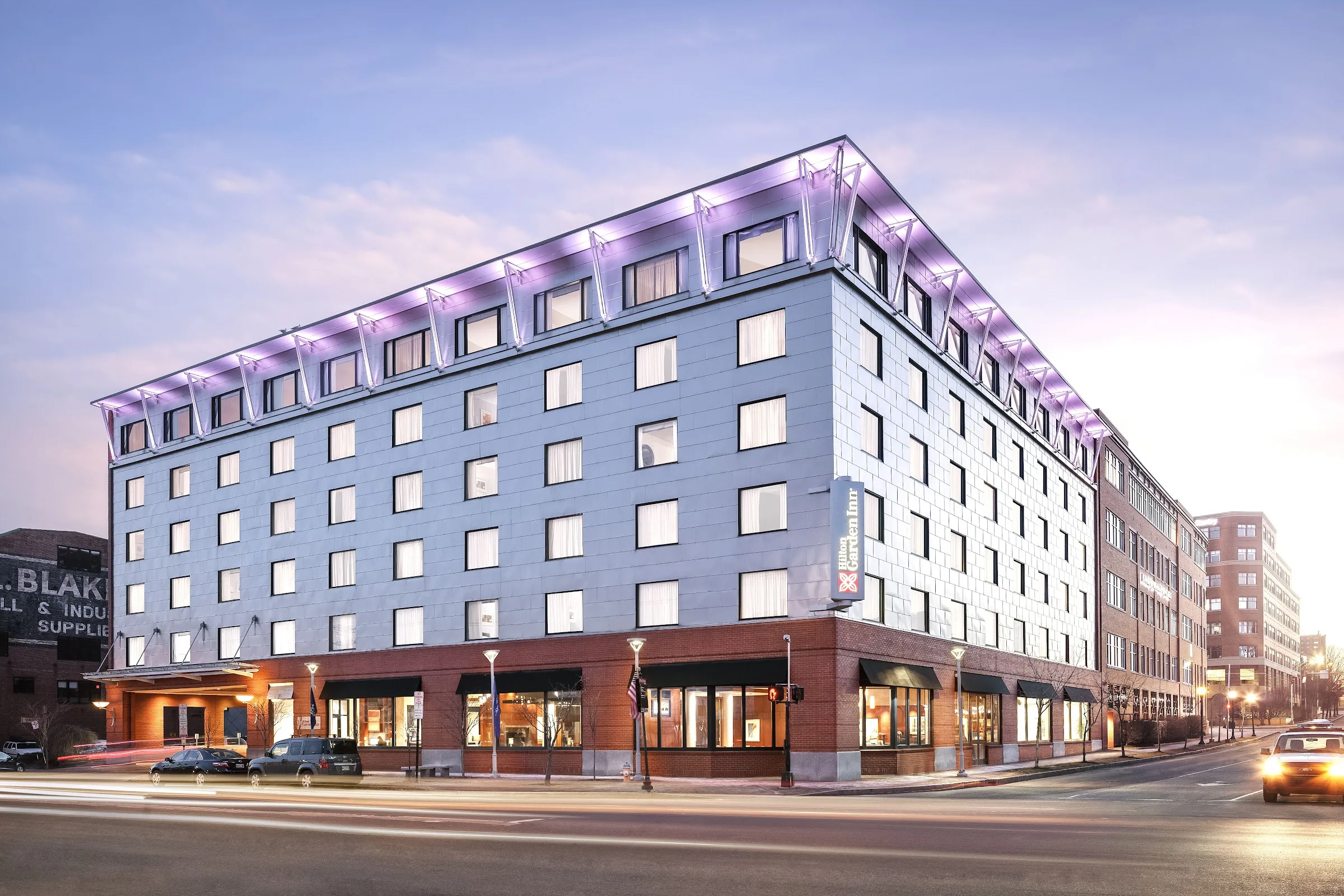 Hilton Garden Inn Portland Downtown Waterfront primary photo