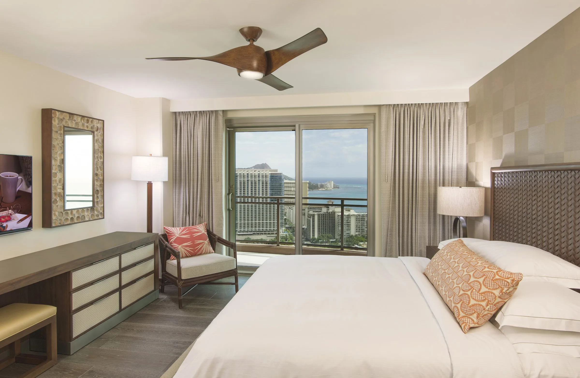 Hilton Grand Vacations Club The Grand Islander Waikiki Honolulu gallery image
