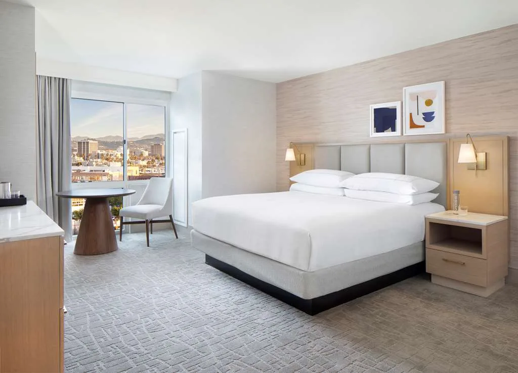 Hilton Santa Monica Hotel & Suites gallery image