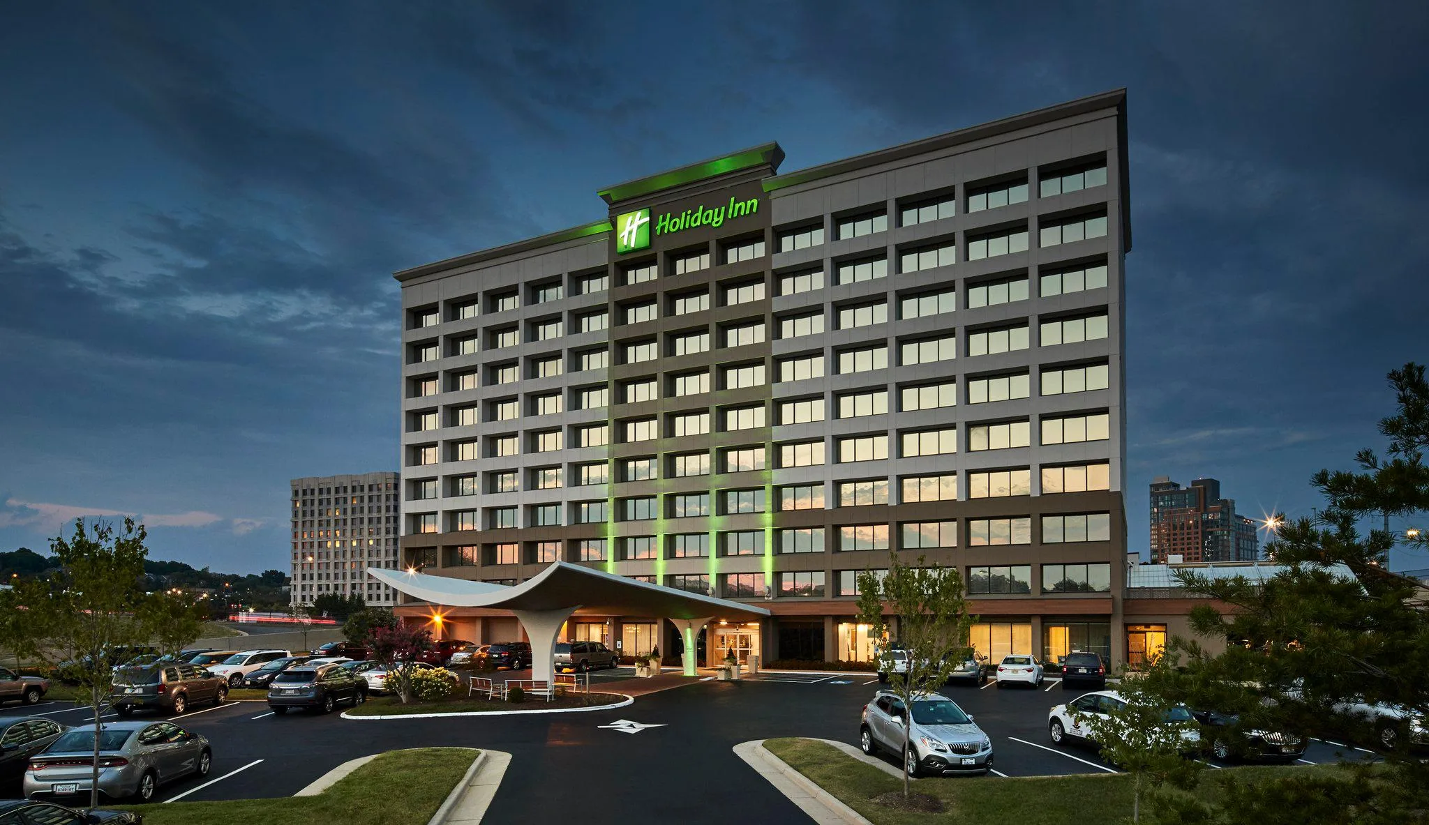 Holiday Inn Alexandria - Carlyle by IHG primary photo