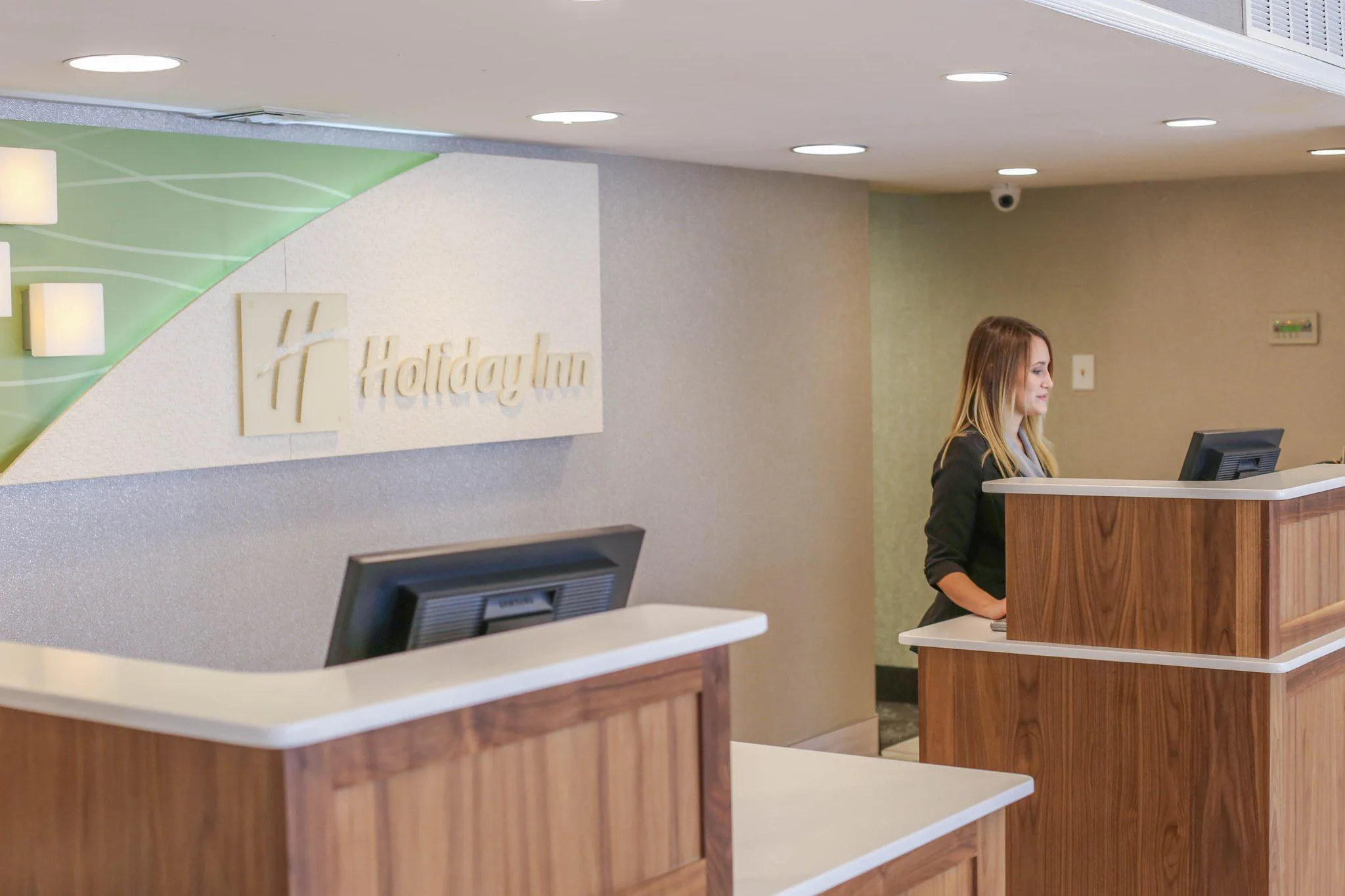 Holiday Inn Blmgtn Arpt South- Mall Area, an IHG Hotel gallery image