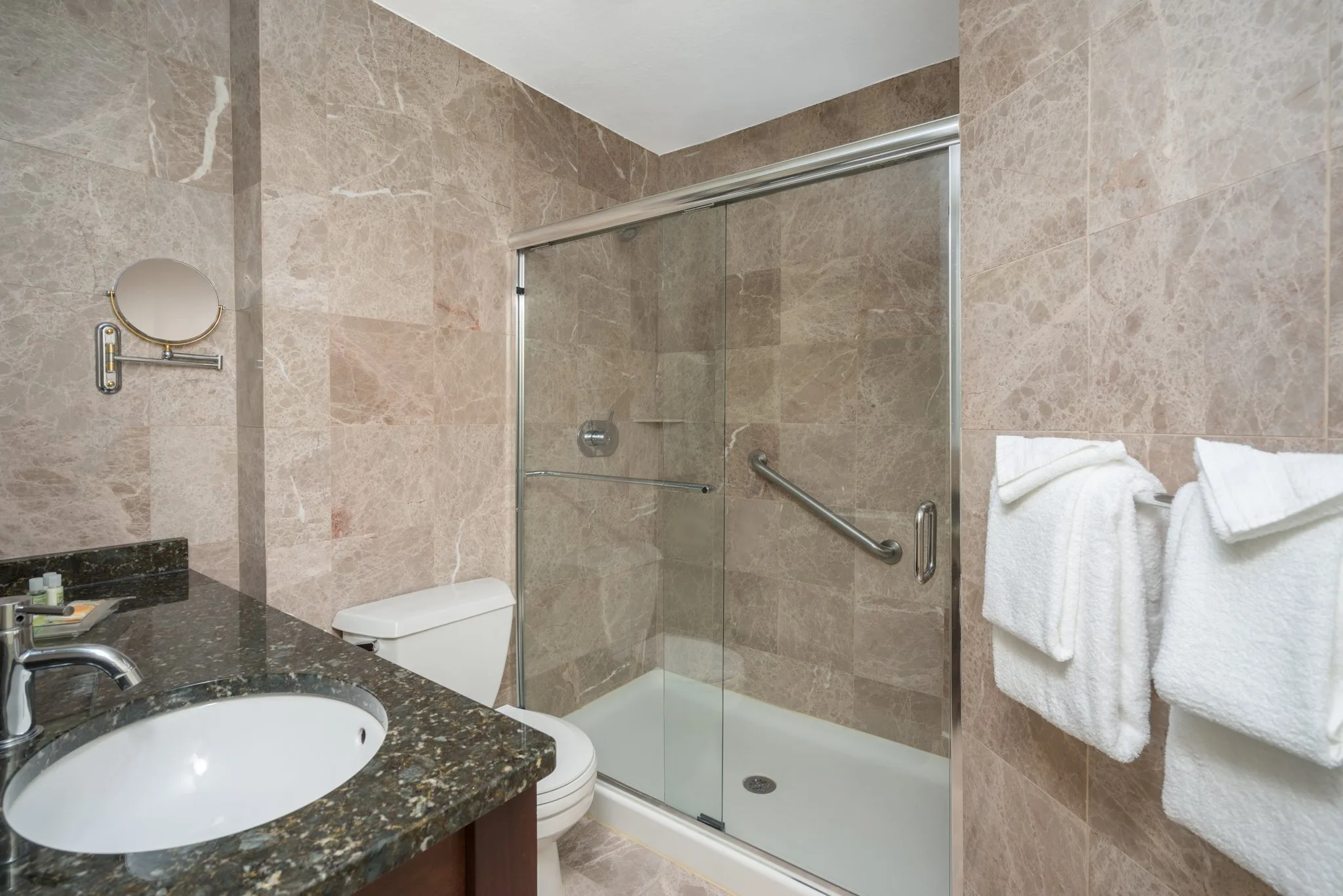 Holiday Inn Cape Cod - Hyannis by IHG gallery image