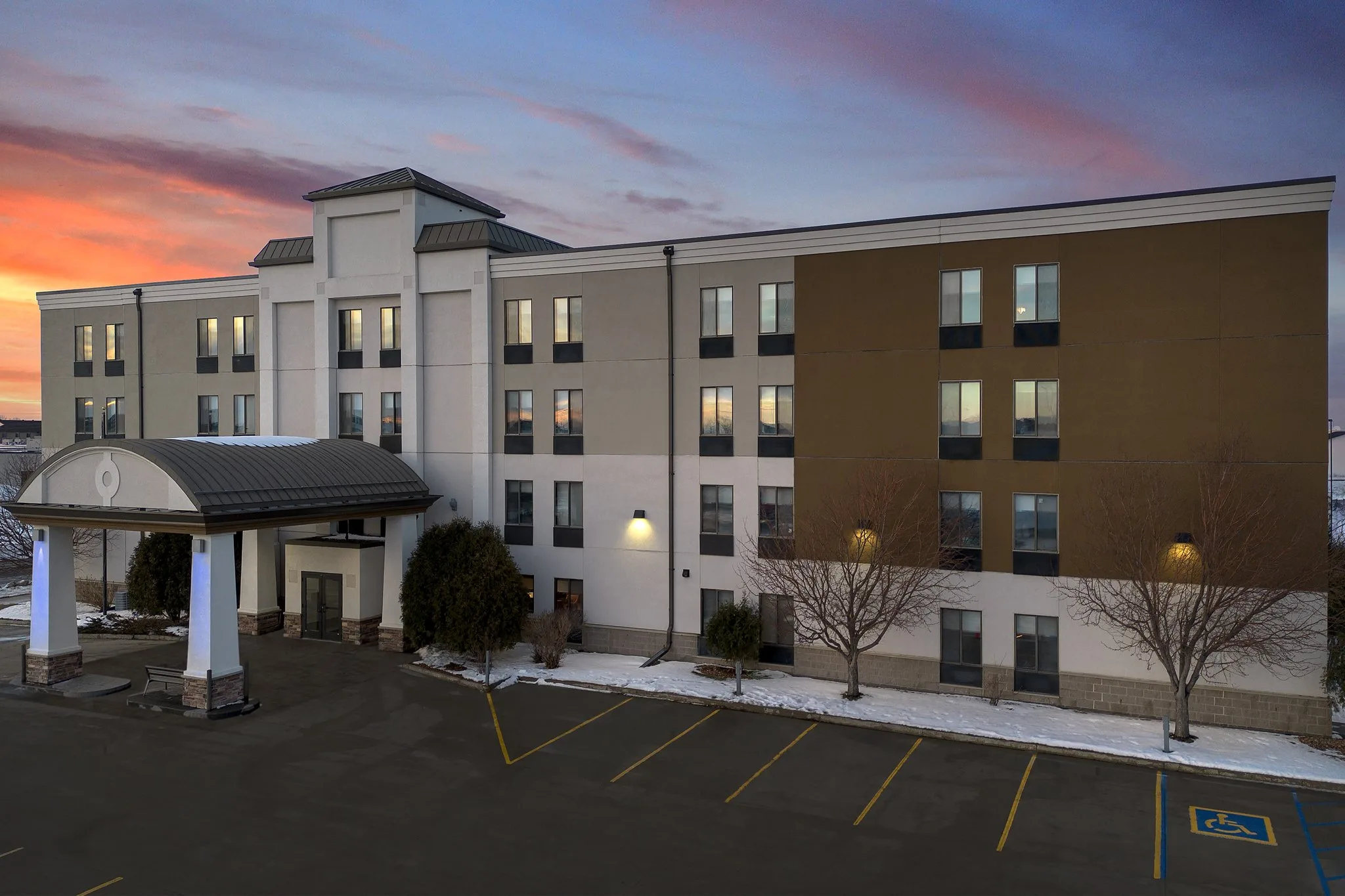 Holiday Inn Express Fargo-West Acres by IHG