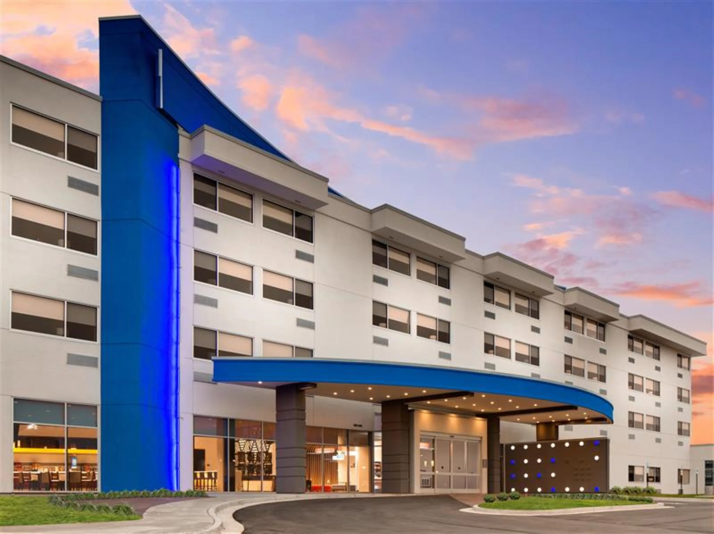 Holiday Inn Express Lexington Horse Park Area by IHG gallery image