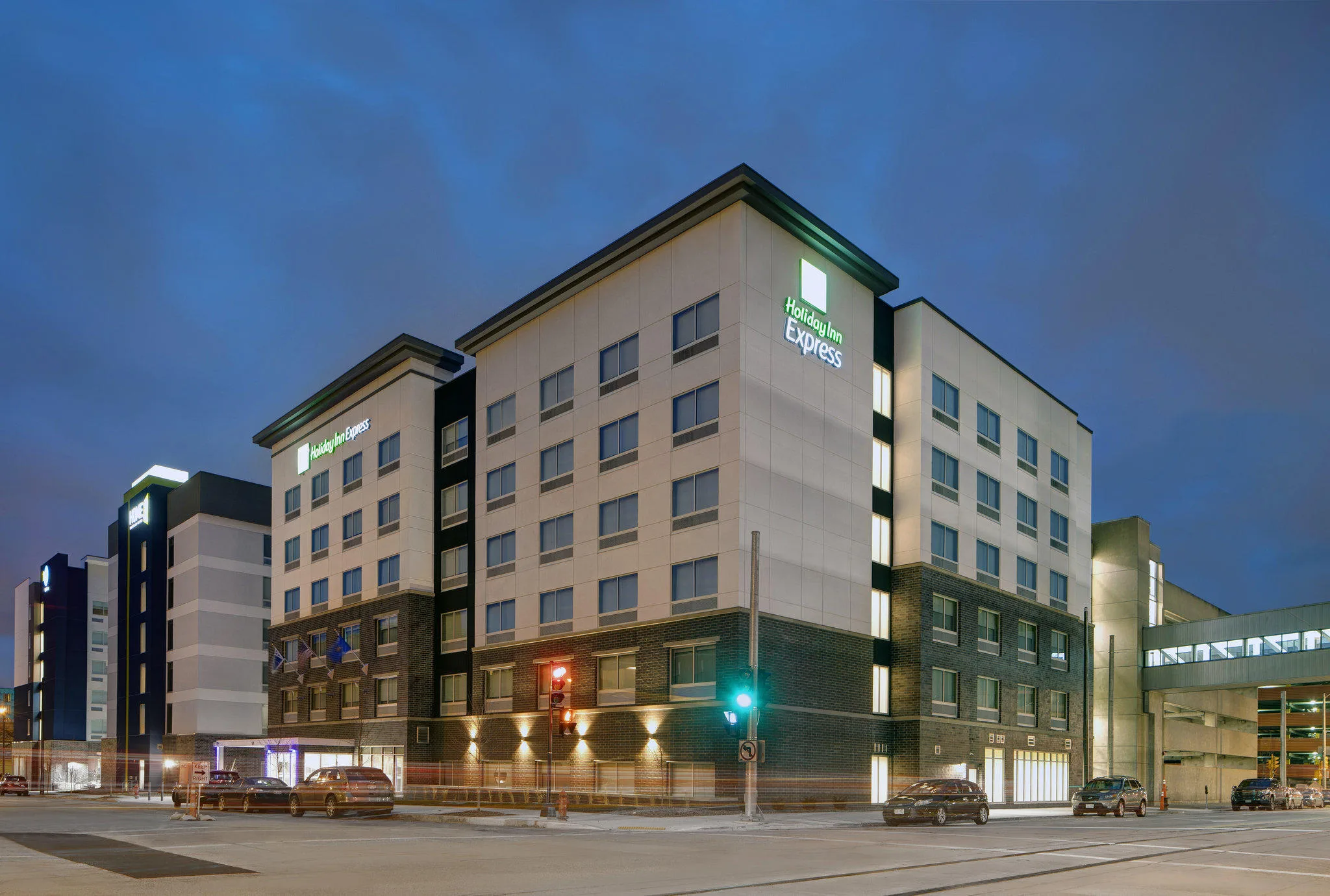 Holiday Inn Express Milwaukee Downtown by IHG primary photo