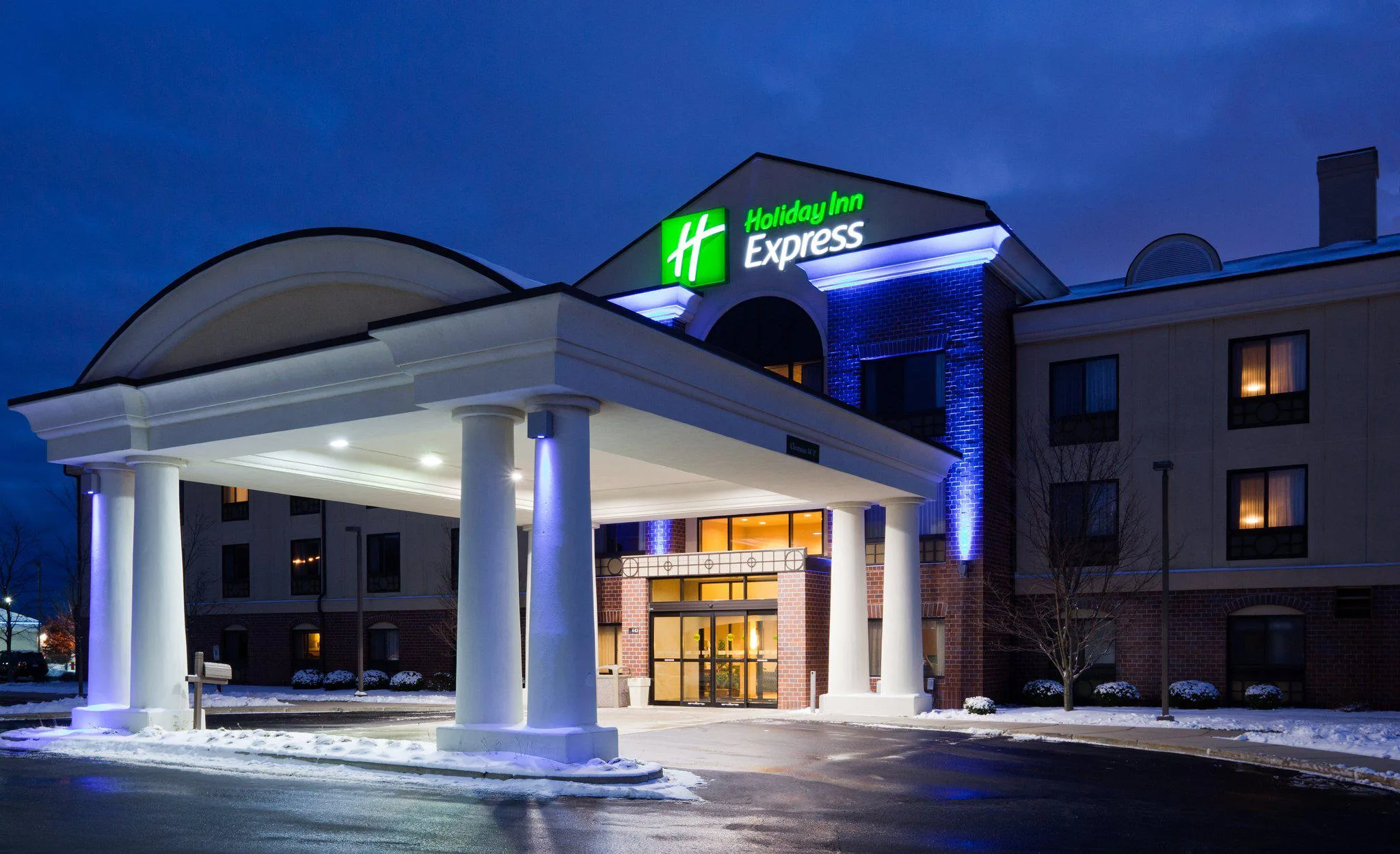 Holiday Inn Express Milwaukee N-Brown Deer/Mequon by IHG primary photo
