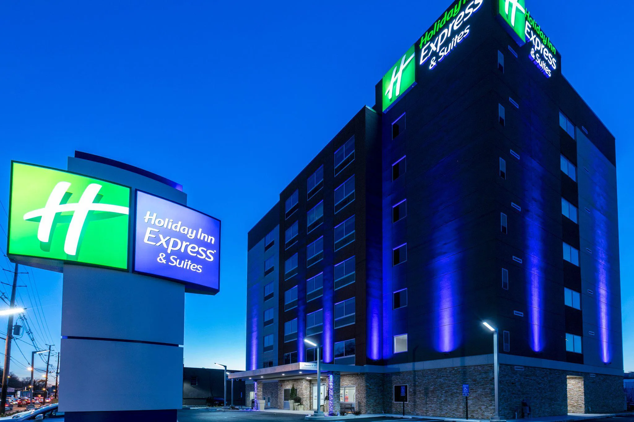 Holiday Inn Express & Suites Jersey City North - Hoboken by IHG