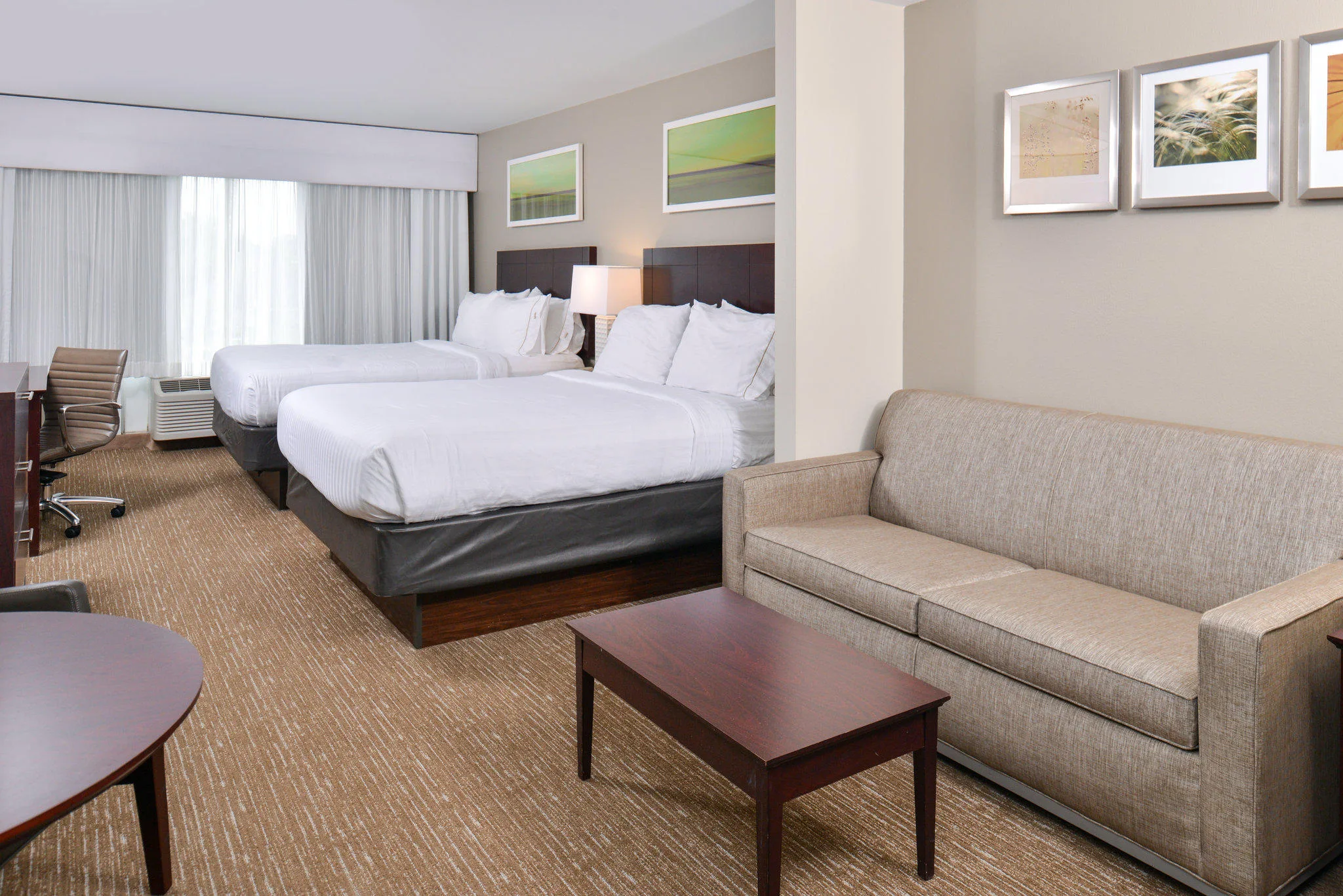 Holiday Inn Express & Suites Lafayette by IHG gallery image