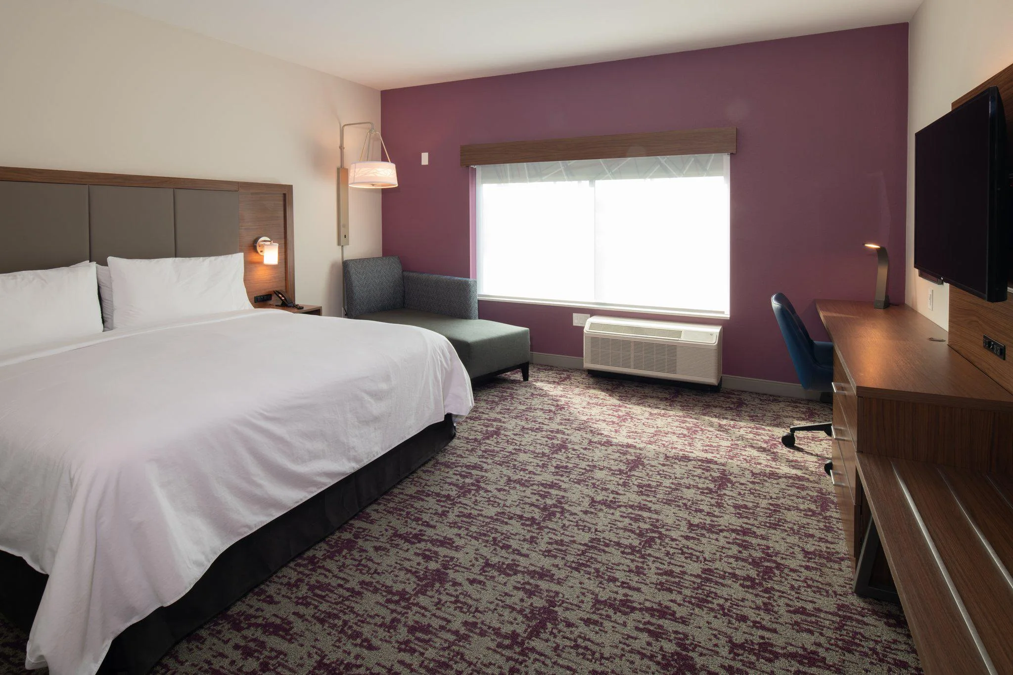 Holiday Inn Express & Suites Little Rock Downtown by IHG gallery image
