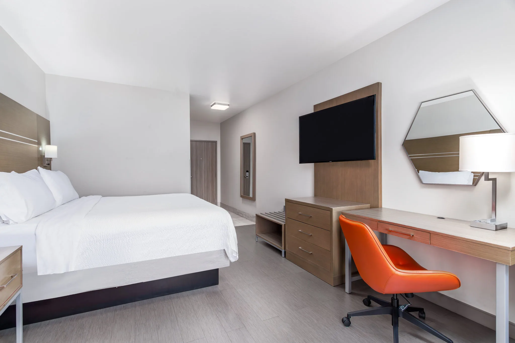 Holiday Inn Express & Suites Memphis Arpt Elvis Presley Blvd by IHG gallery image