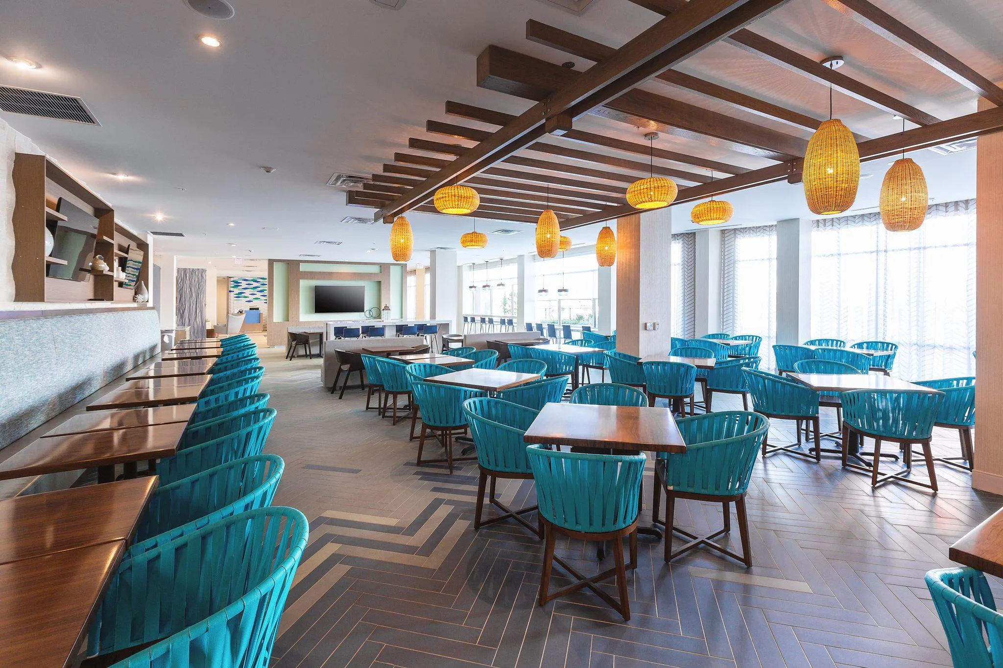 Holiday Inn Express & Suites Orlando at Seaworld by IHG gallery image