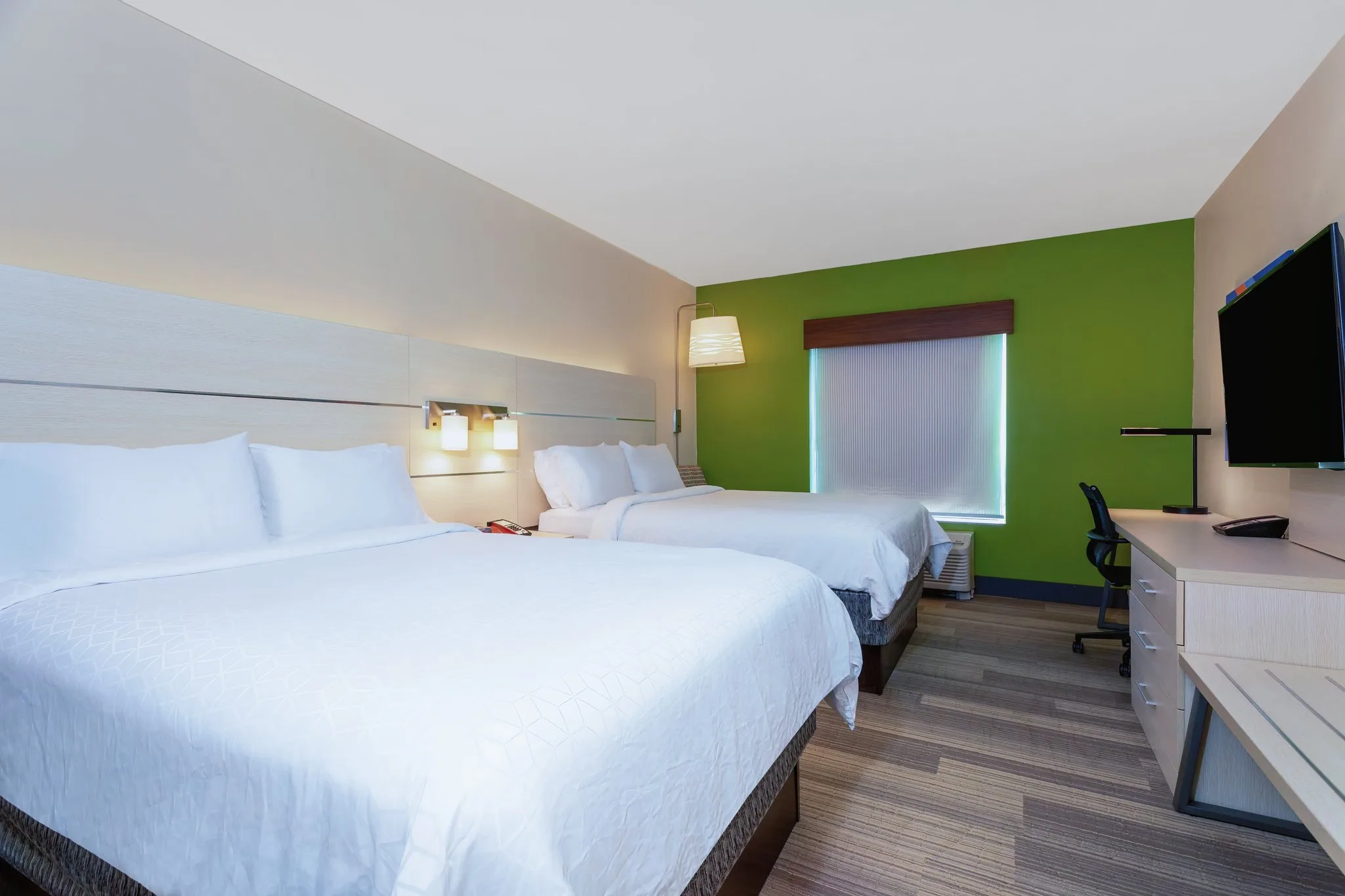 Holiday Inn Express & Suites Orlando - International Drive by IHG gallery image