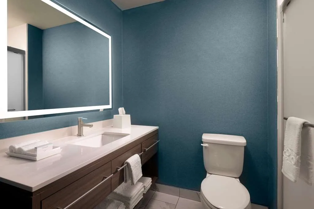 Home2 Suites by Hilton Bend gallery image