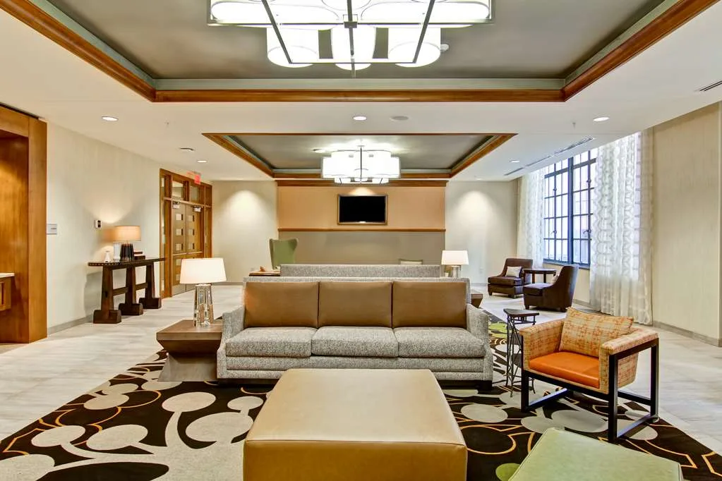 Homewood Suites by Hilton Cincinnati-Downtown gallery image