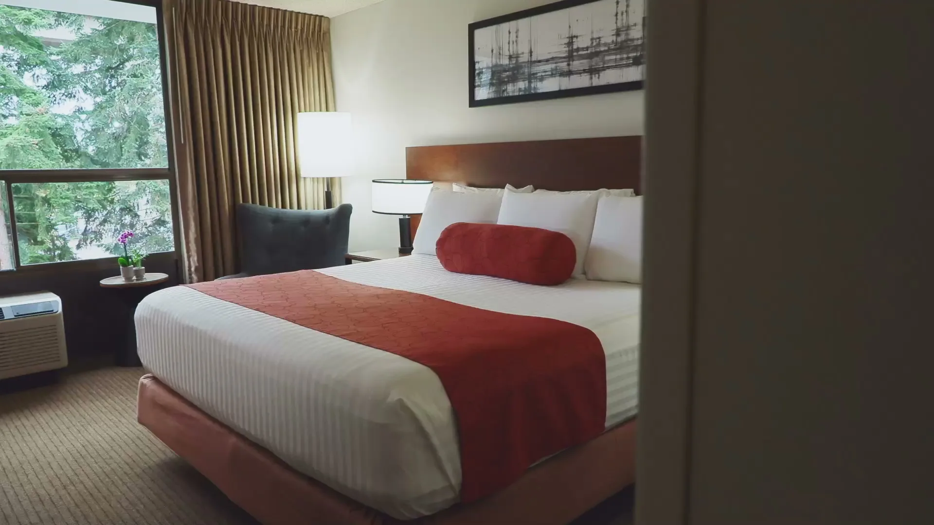 Hotel 116, a Coast Hotel gallery image