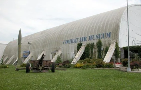 Hotel Topeka At City Center primary photo