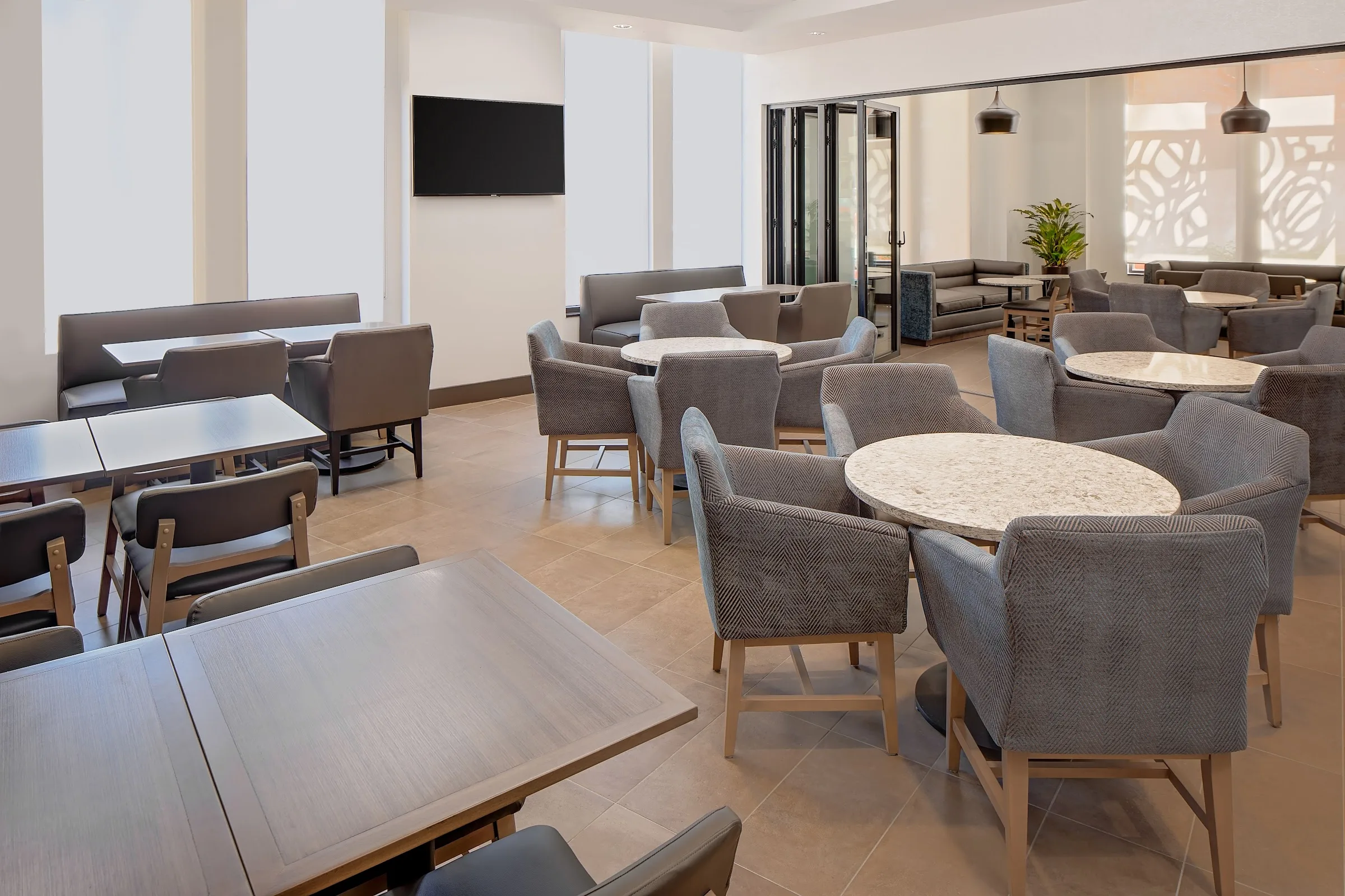 Hyatt Place New Orleans/Convention Center gallery image