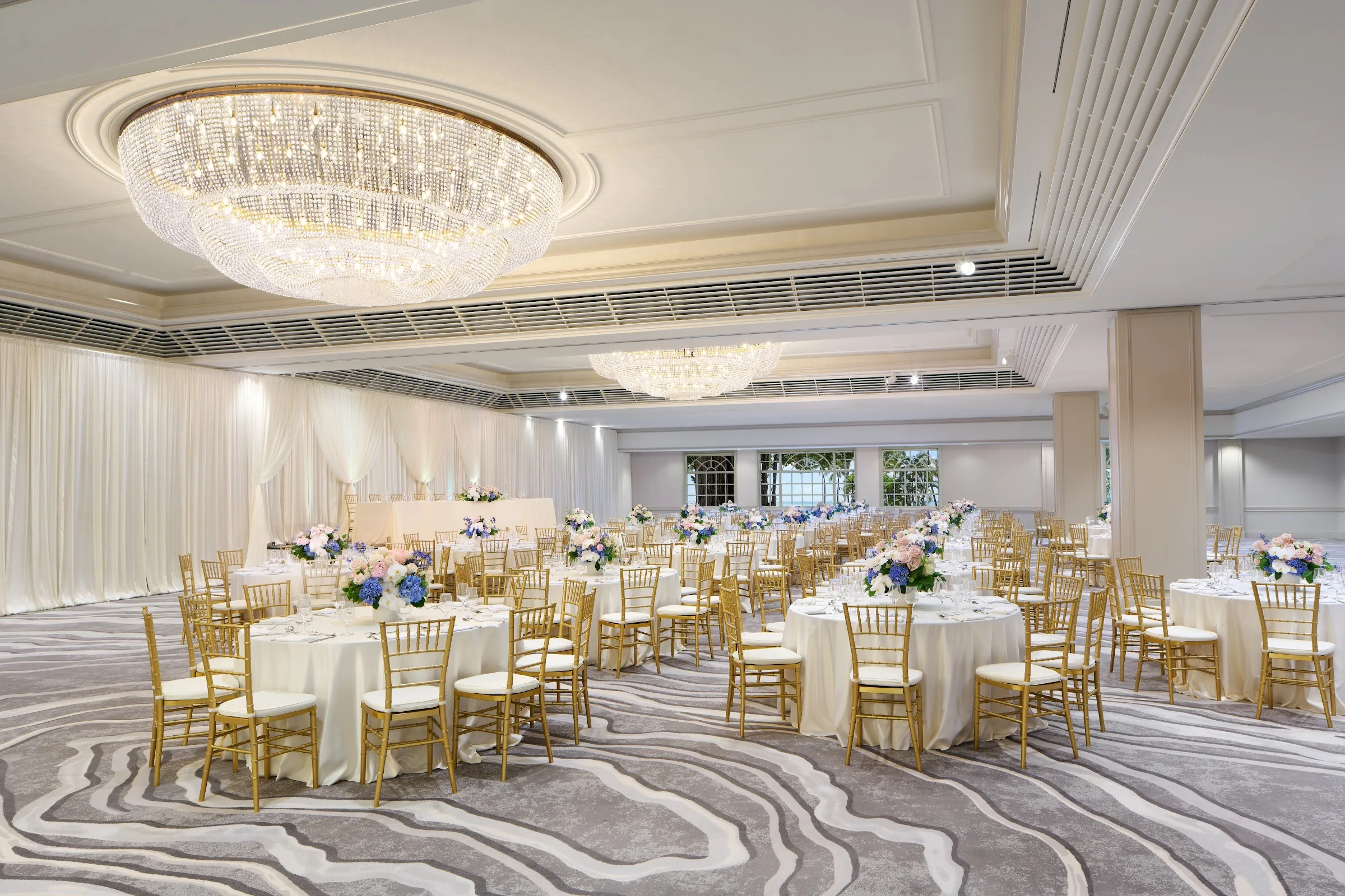 Hyatt Regency Waikiki Beach Resort and Spa gallery image