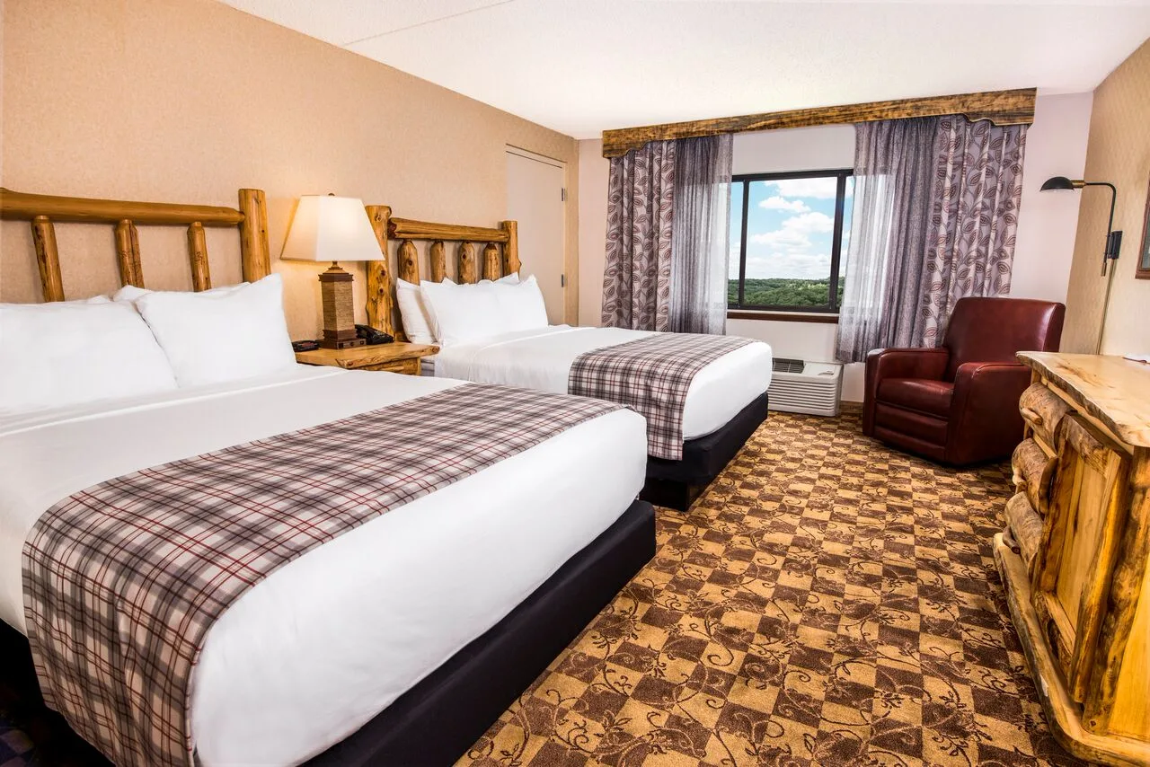 Lodge of the Ozarks primary photo