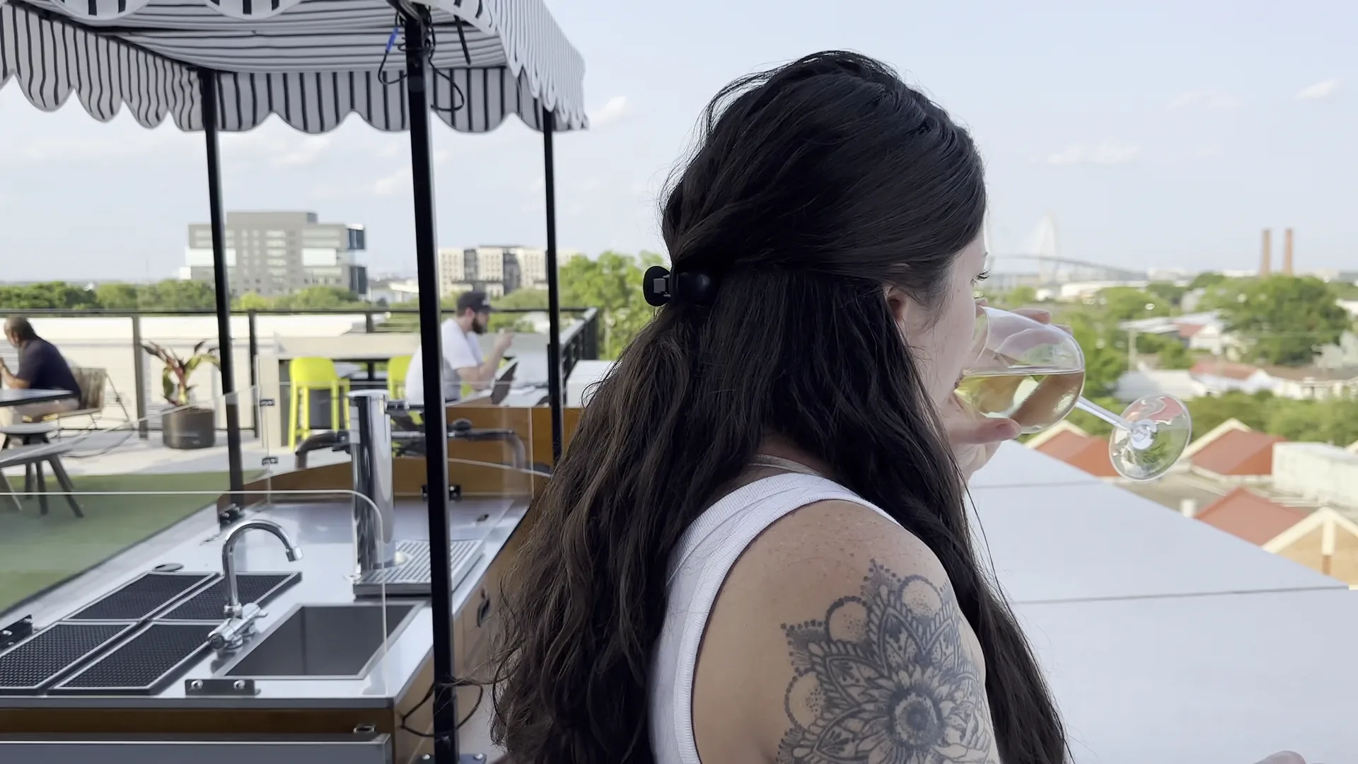 Moxy Charleston Downtown gallery image