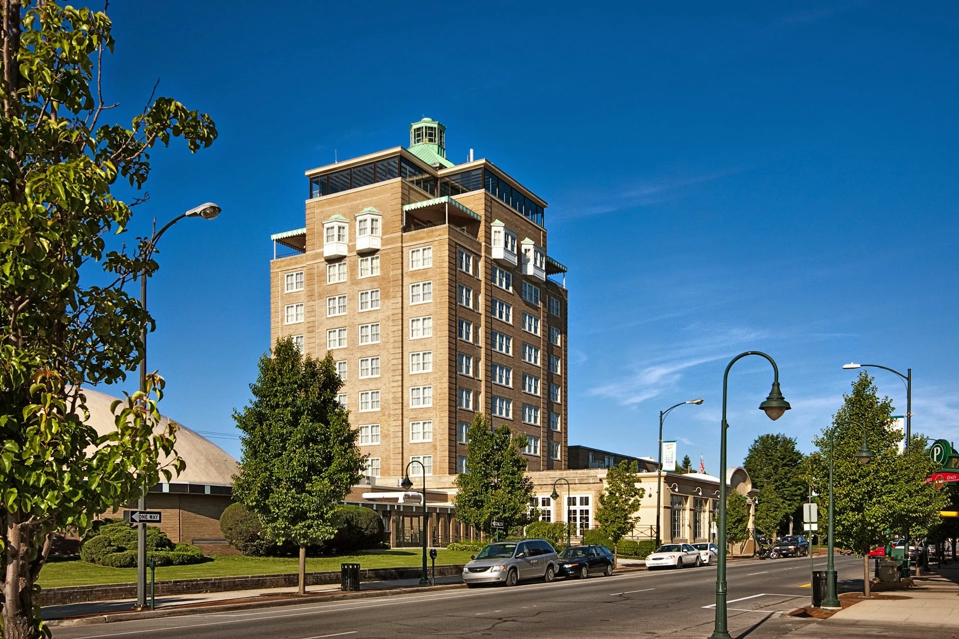 Park Place Hotel and Conference Center primary photo