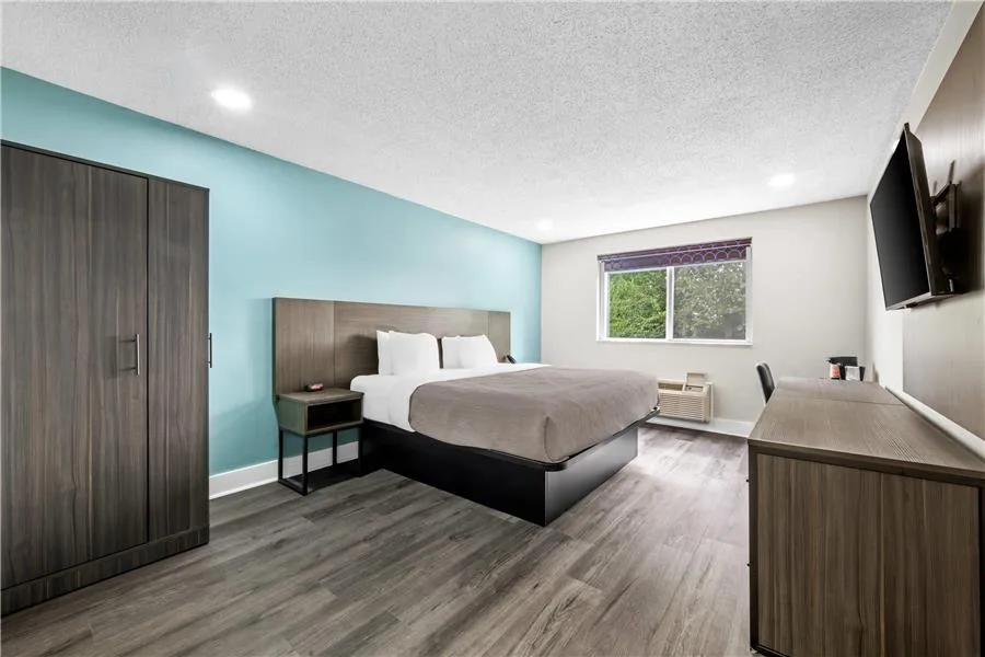 Quality Inn gallery image