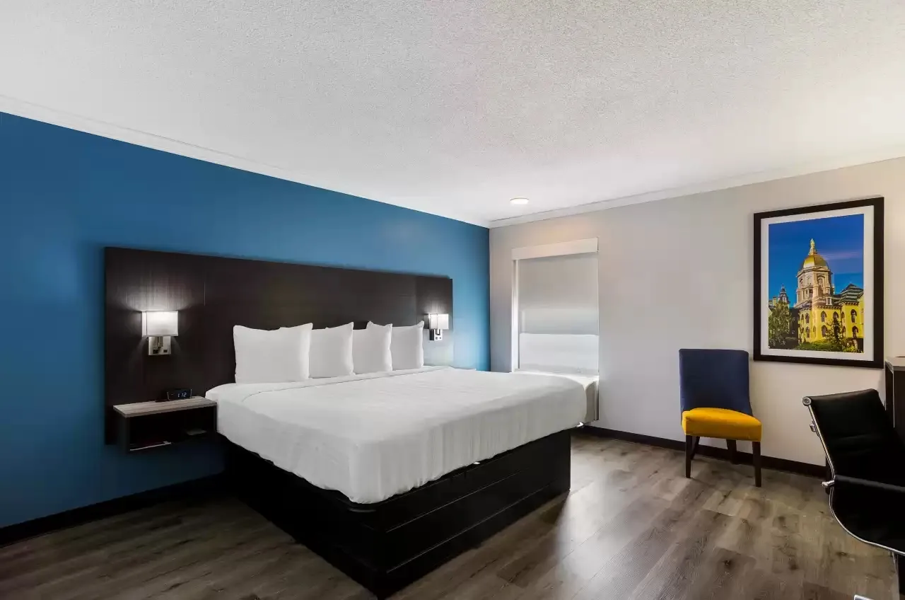 Quality Inn South Bend near Notre Dame gallery image