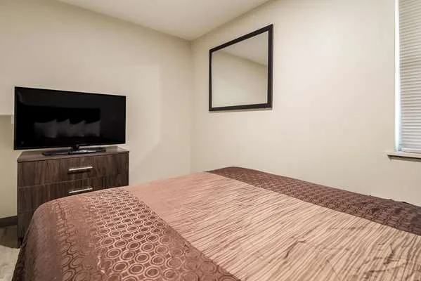 Quality Inn & Suites Dallas-Cityplace gallery image