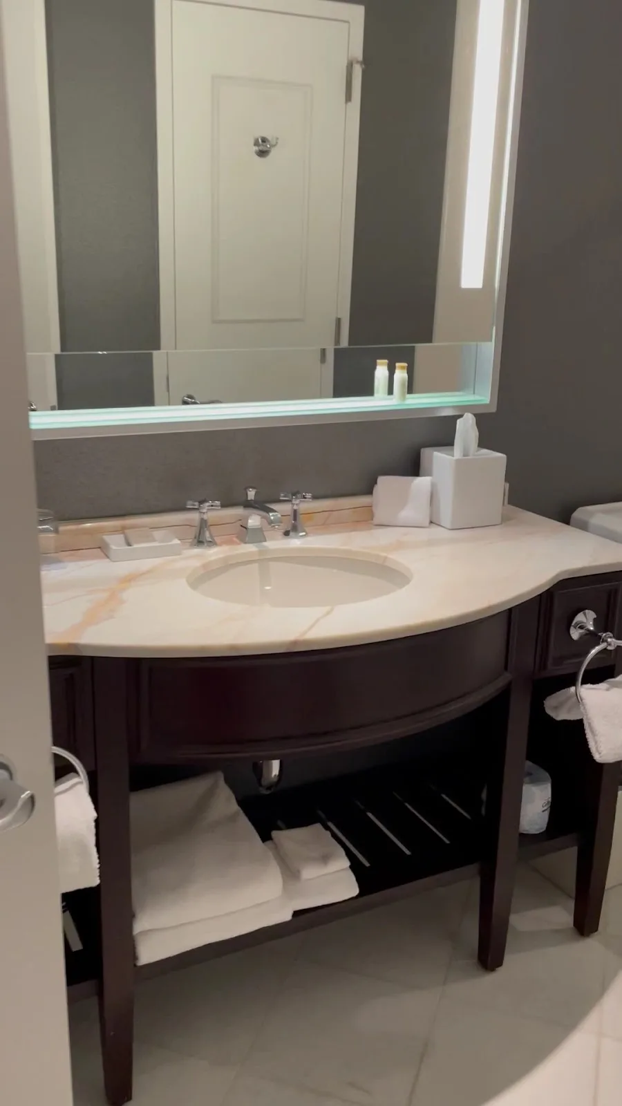 Renaissance Providence Downtown Hotel gallery image