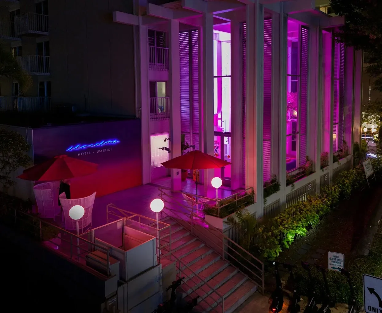 Shoreline Hotel Waikiki primary photo