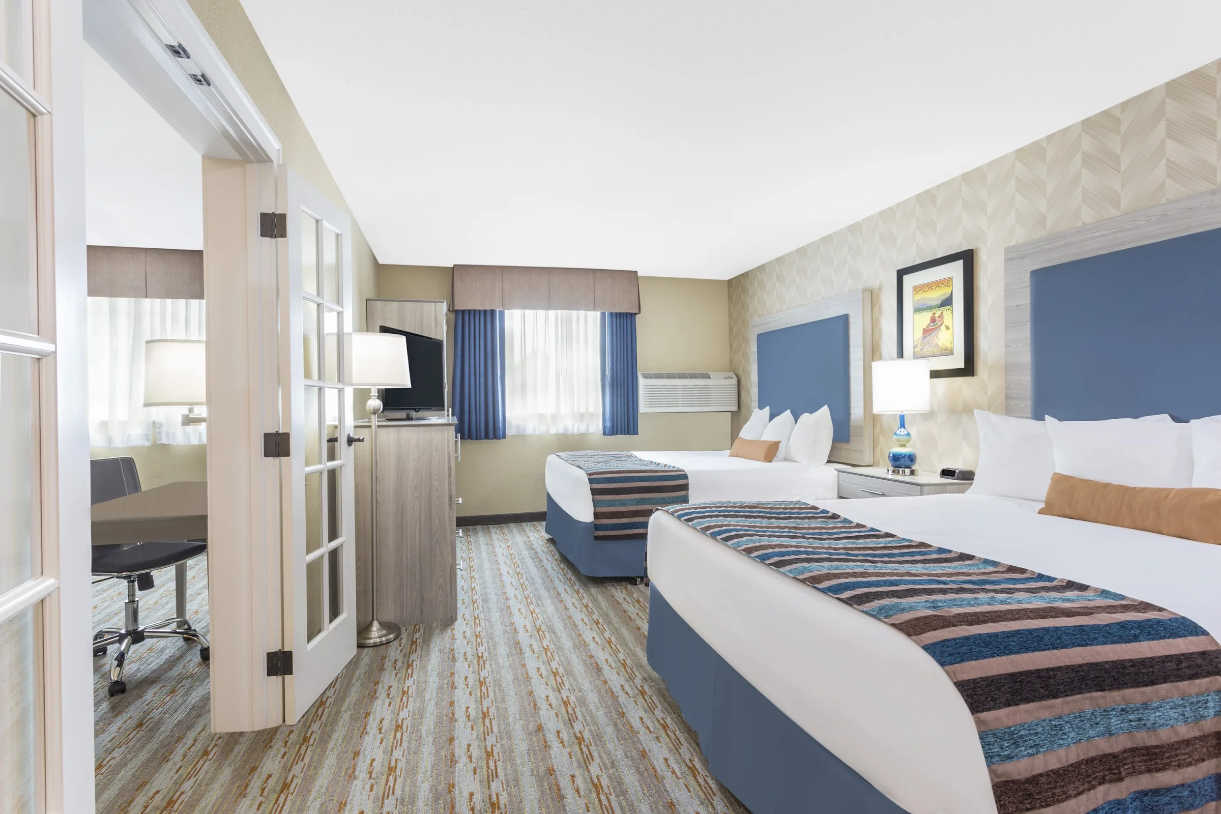 SilverStone Inn & Suites