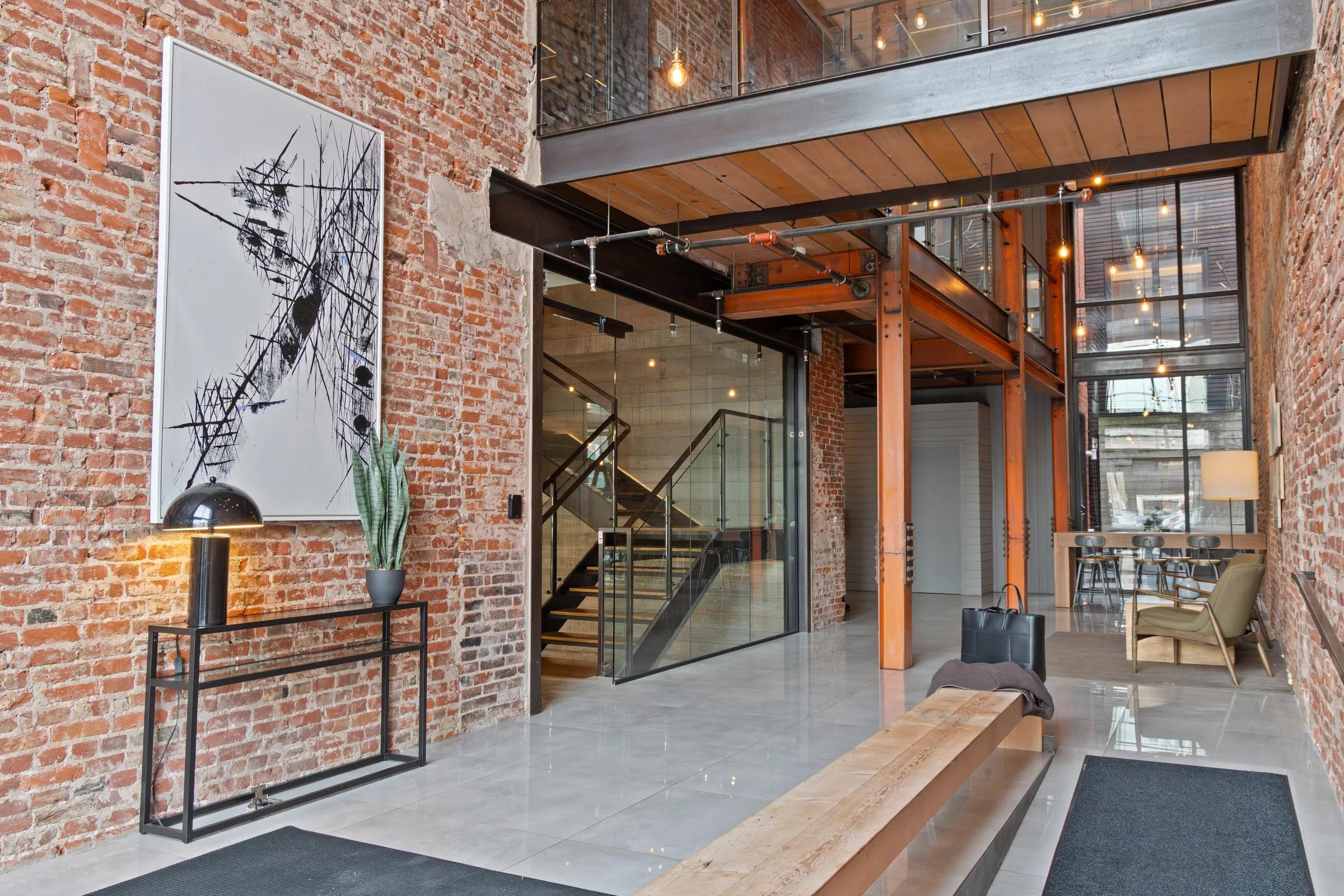 Sosuite at The Queen - Queen Village