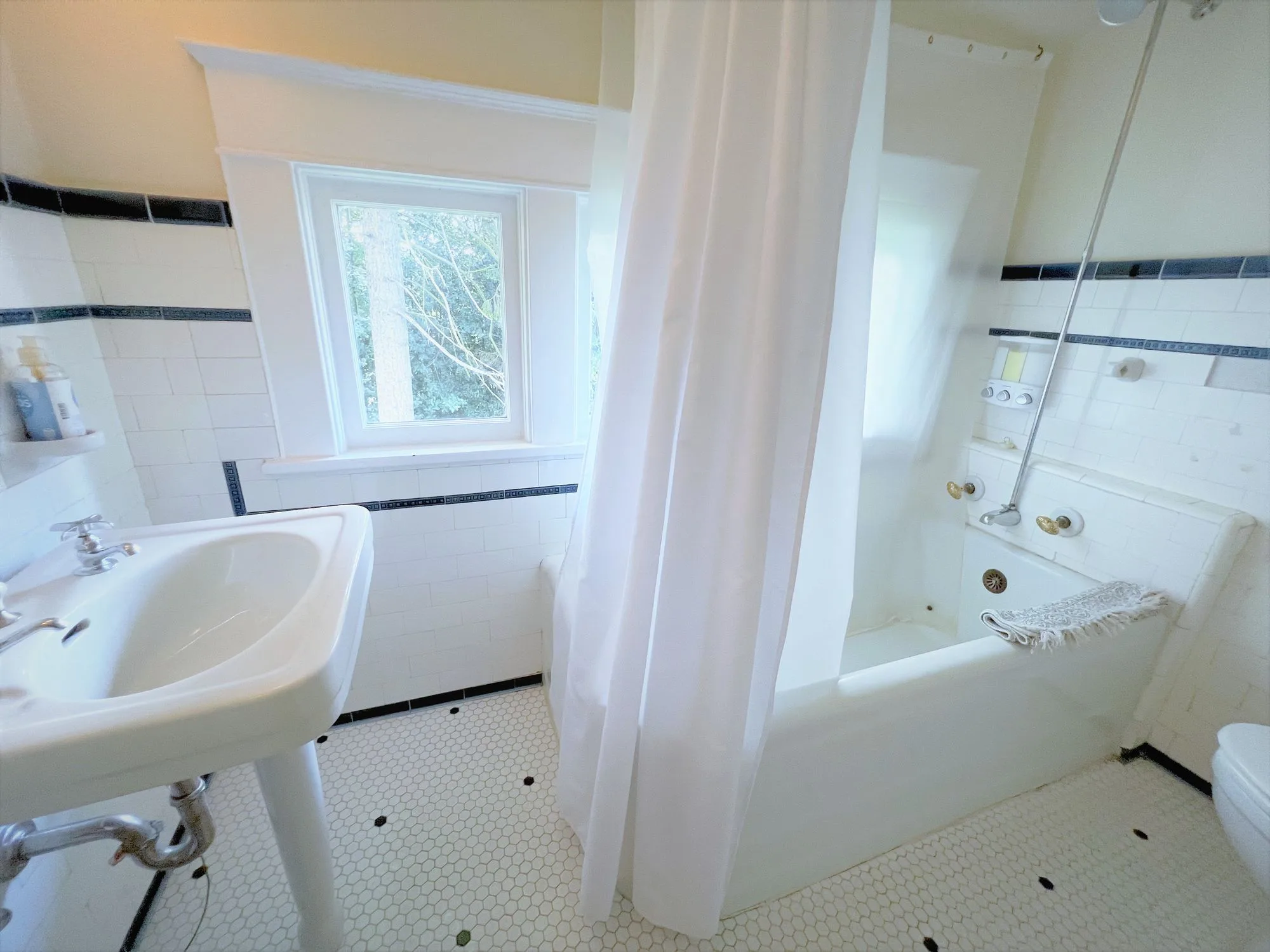 St. Johns Inn and Event Venue gallery image