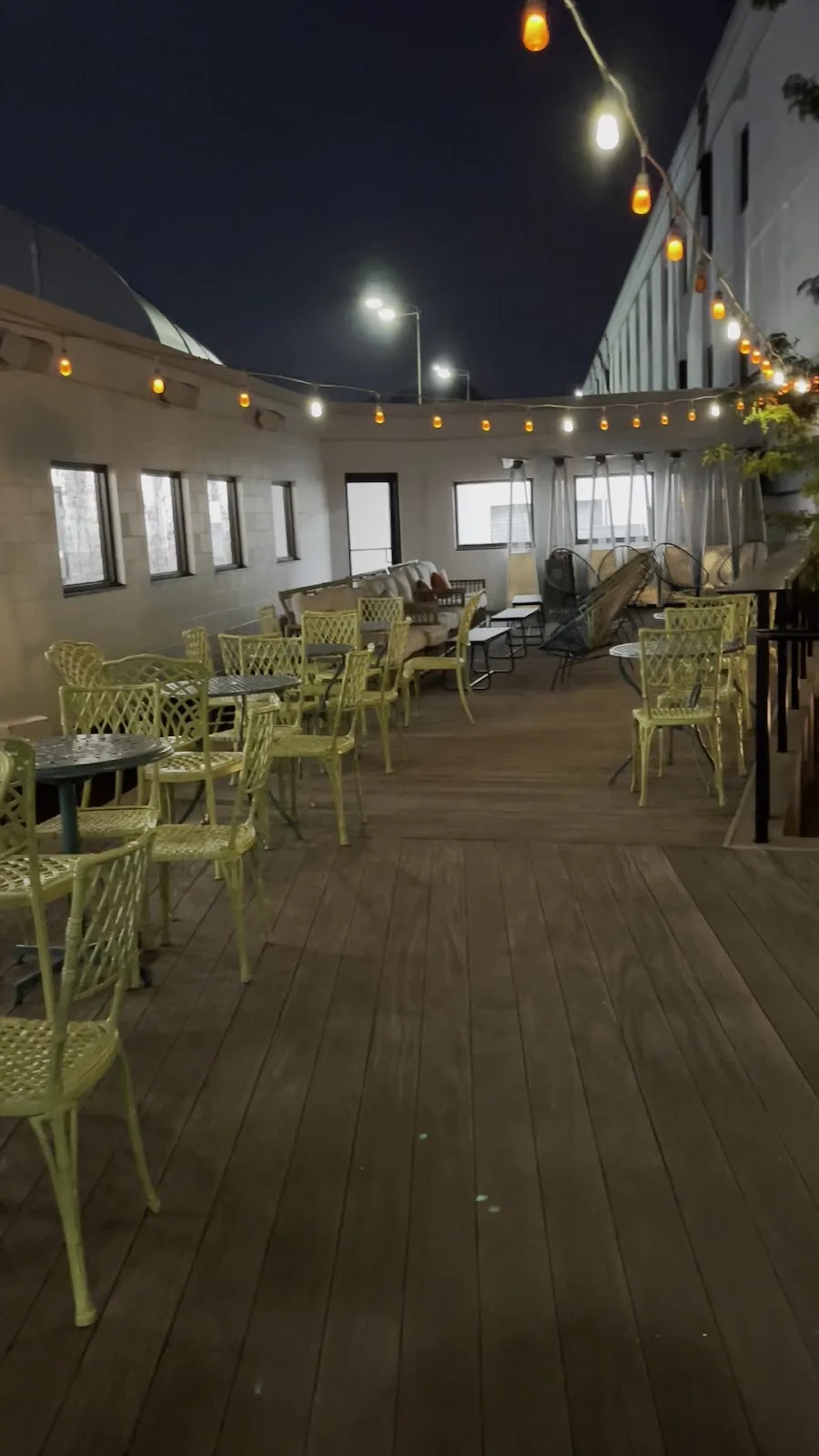 Studio Allston Hotel gallery image