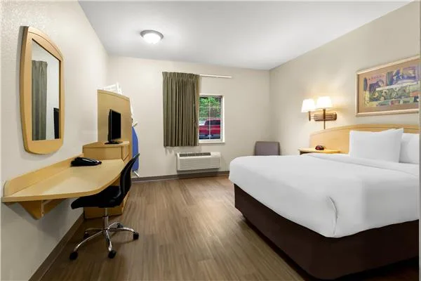 Suburban Studios Morgantown gallery image