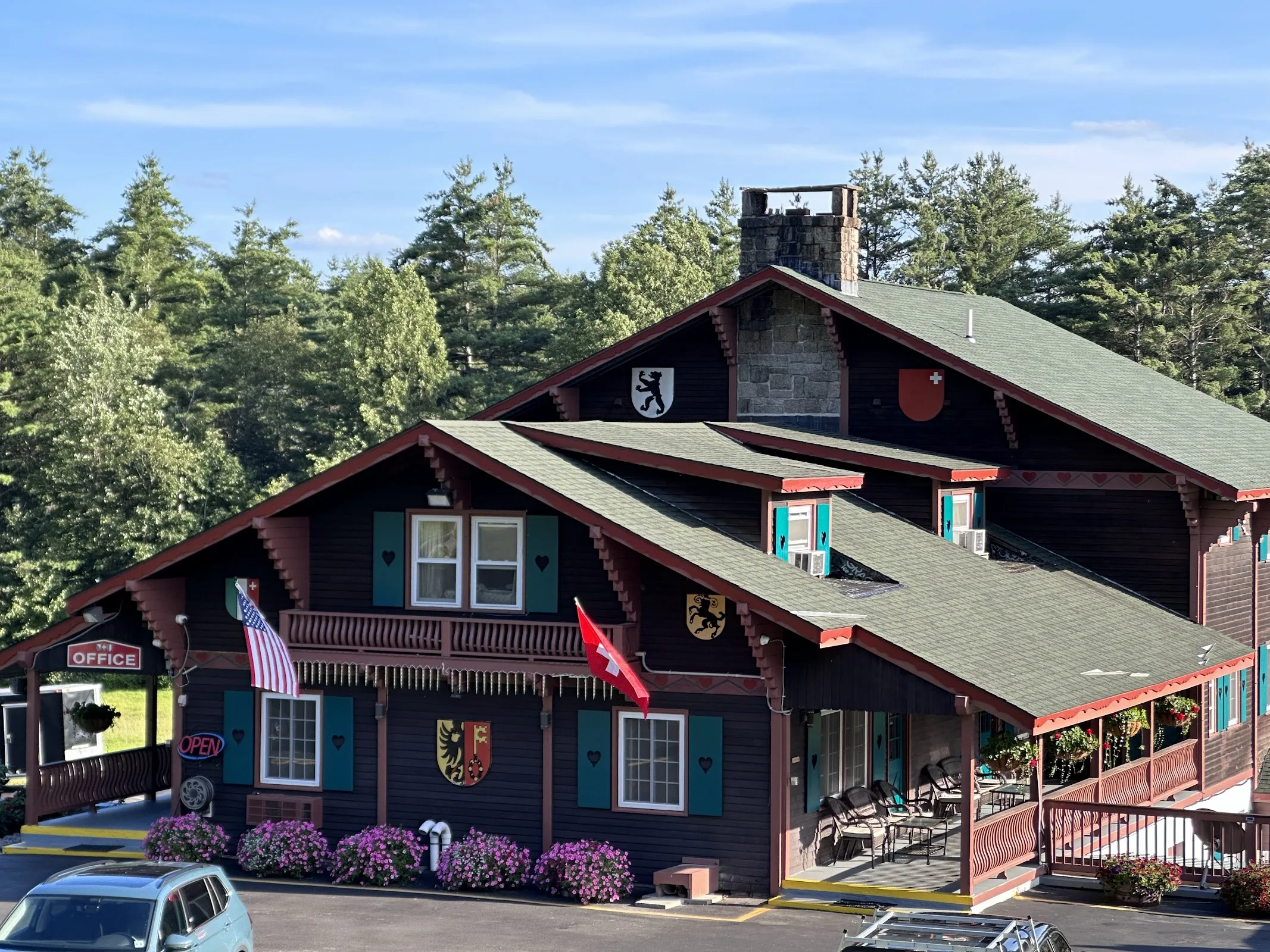 Swiss Chalets Village Inn primary photo