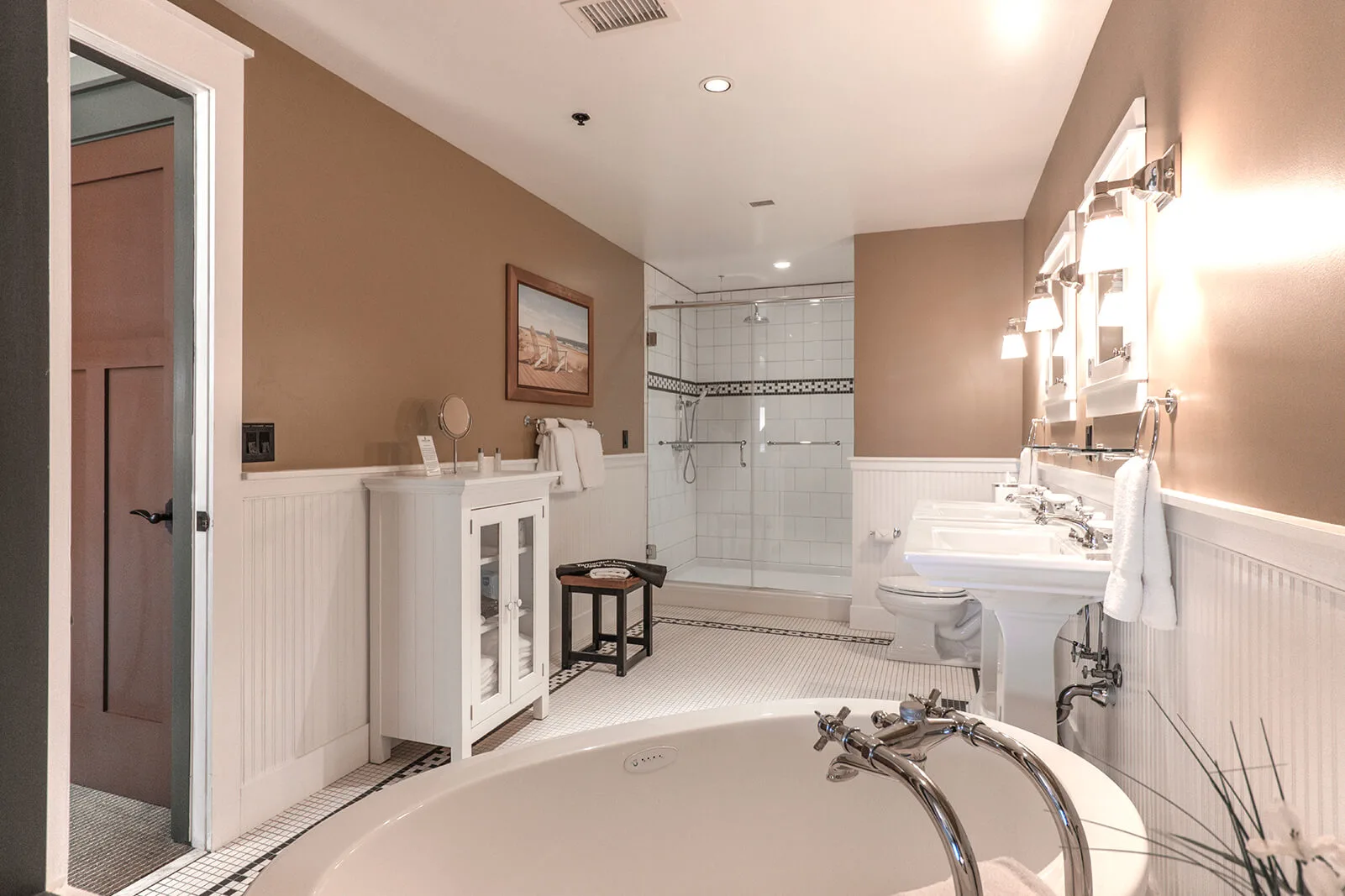 Tamarack Lodge of Traverse City primary photo