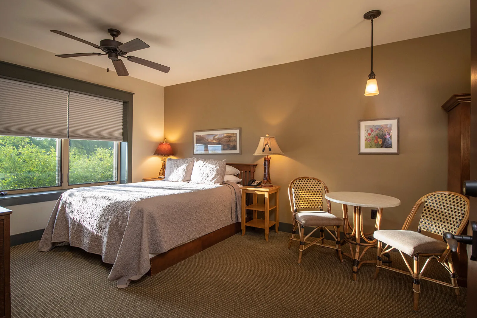 Tamarack Lodge of Traverse City gallery image