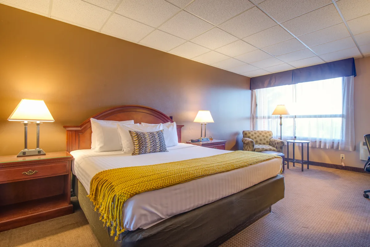 The Academy Hotel Colorado Springs gallery image