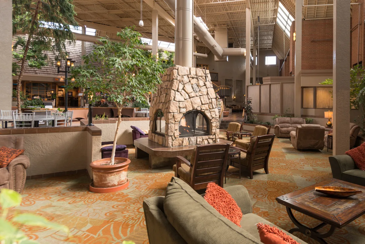 The Academy Hotel Colorado Springs gallery image