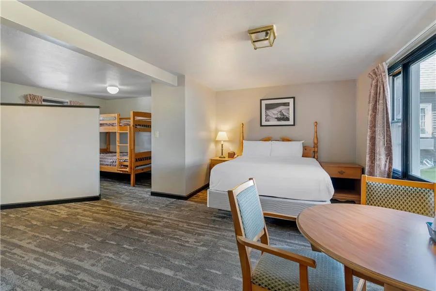 The Green Granite North Conway, an Ascend Collection Hotel gallery image