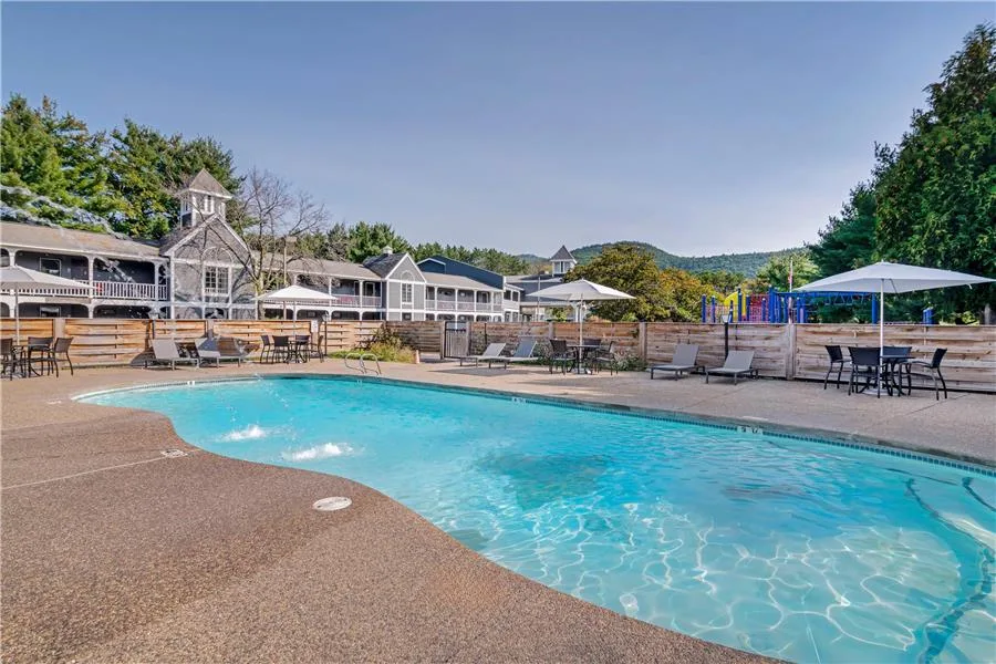 The Green Granite North Conway, an Ascend Collection Hotel gallery image