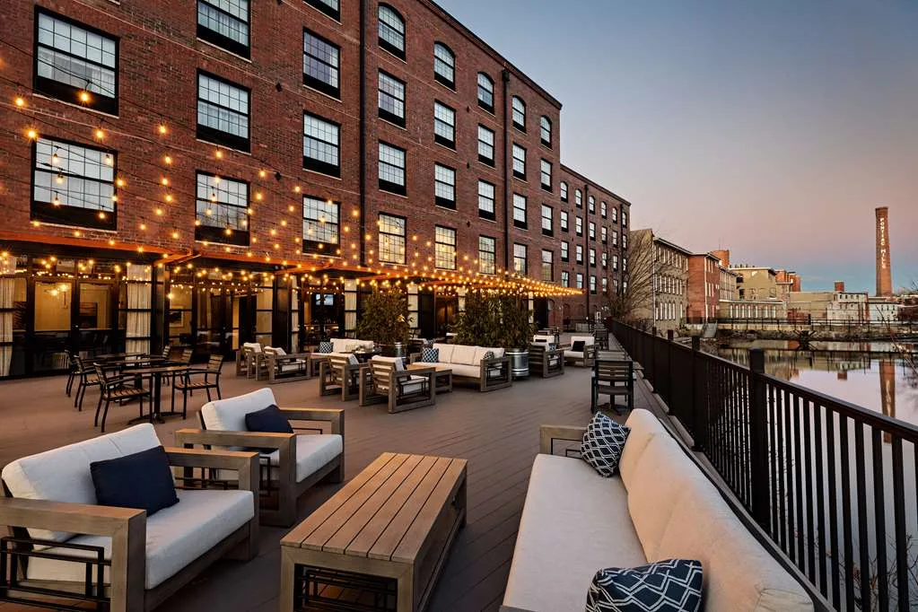 The LOOM Hotel, Tapestry Collection by Hilton gallery image