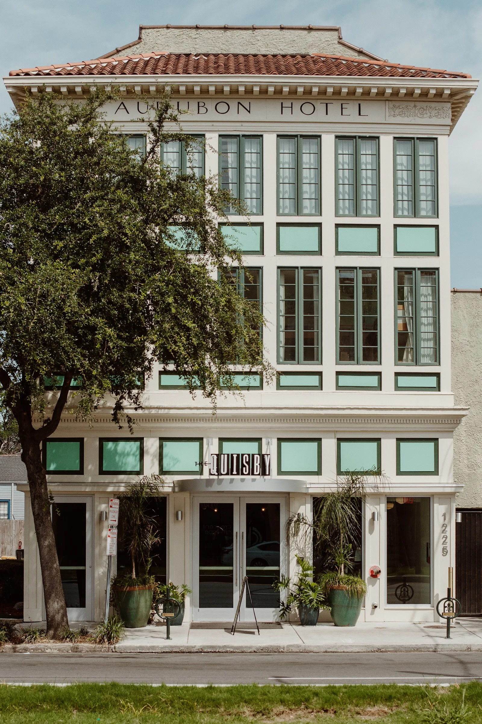 The Quisby gallery image