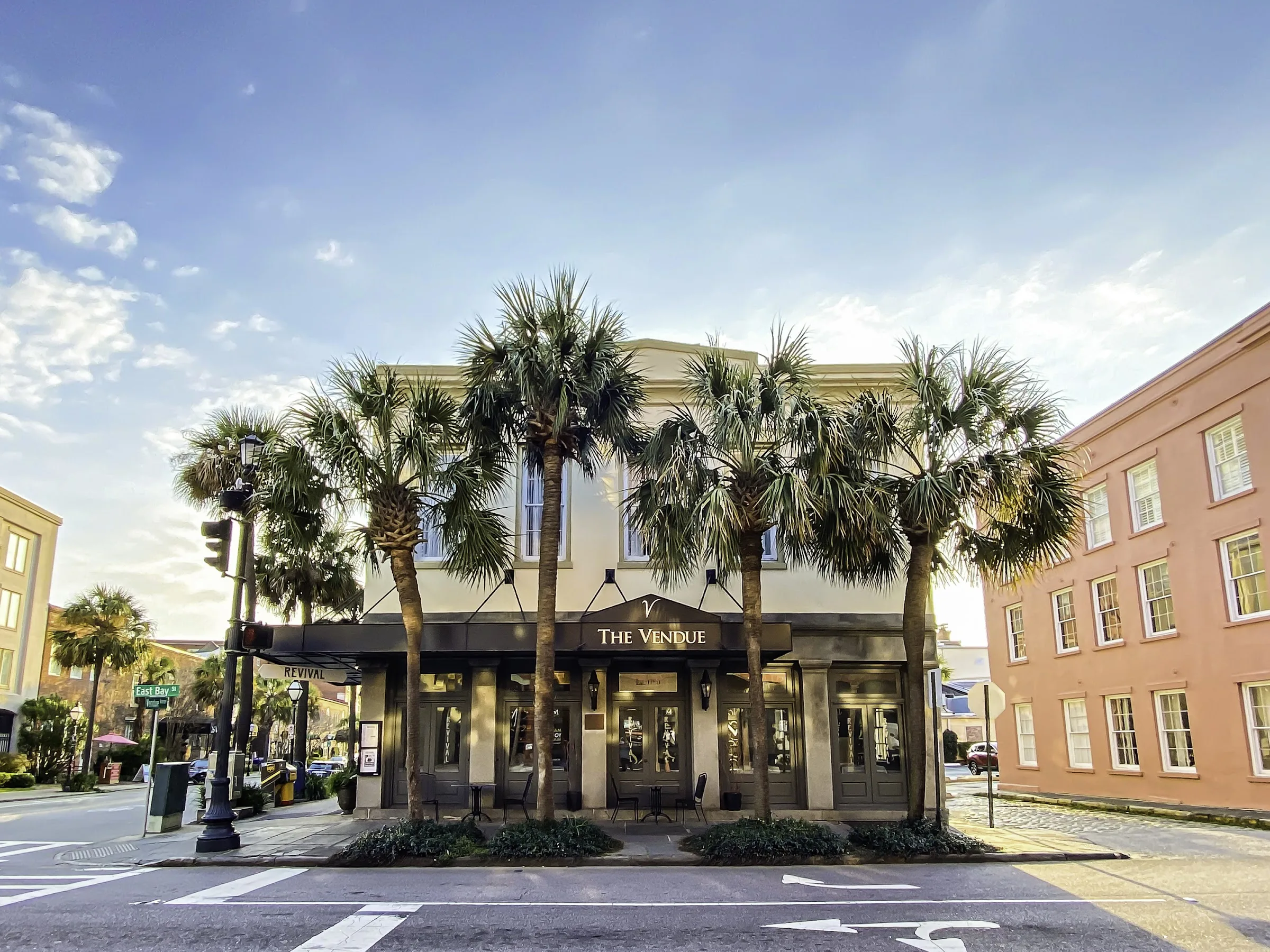 The Vendue, Charleston's Art Hotel gallery image