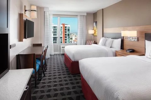TownePlace Suites by Marriott San Diego Downtown gallery image